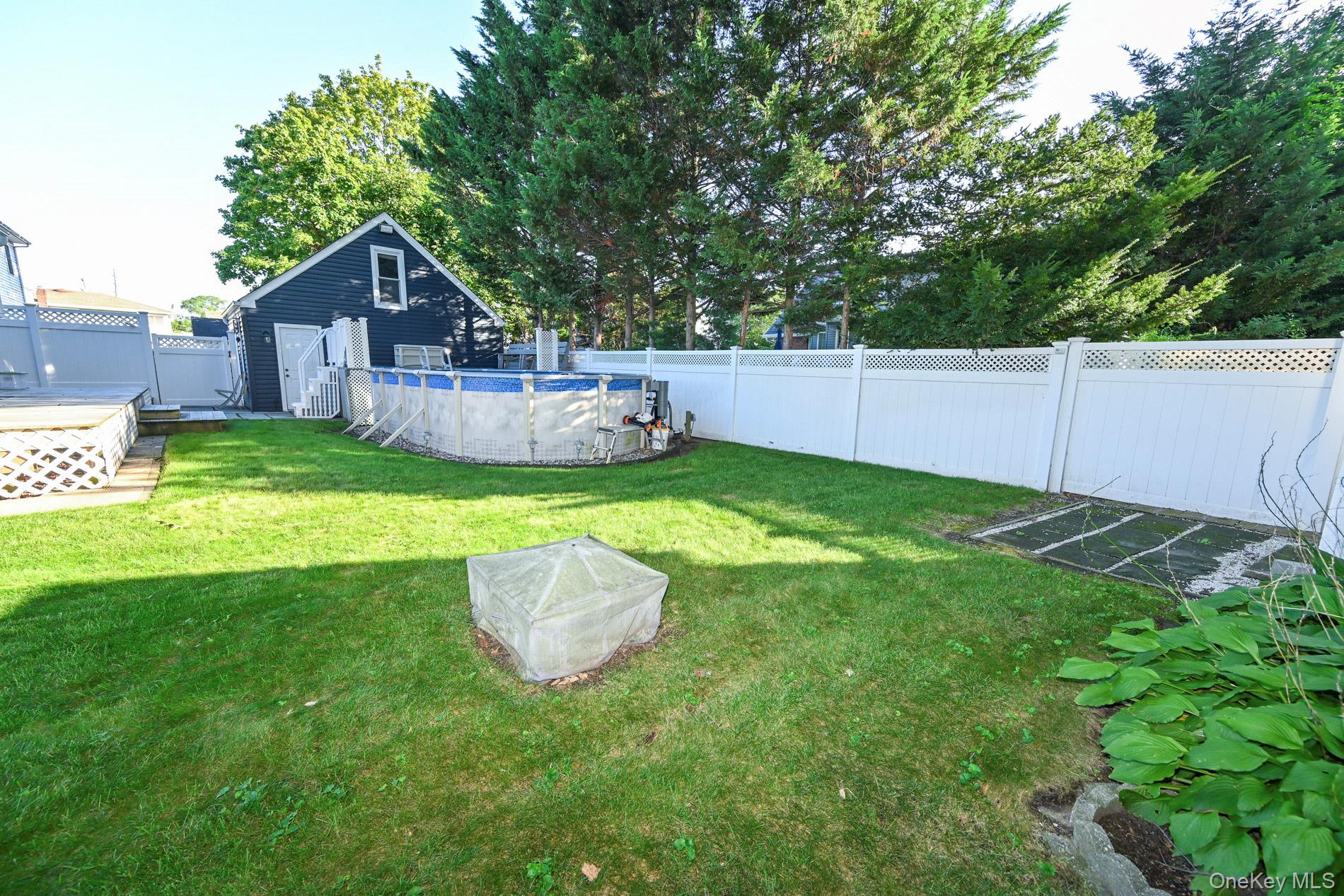 2297 Girard Place – For Sale photo 23