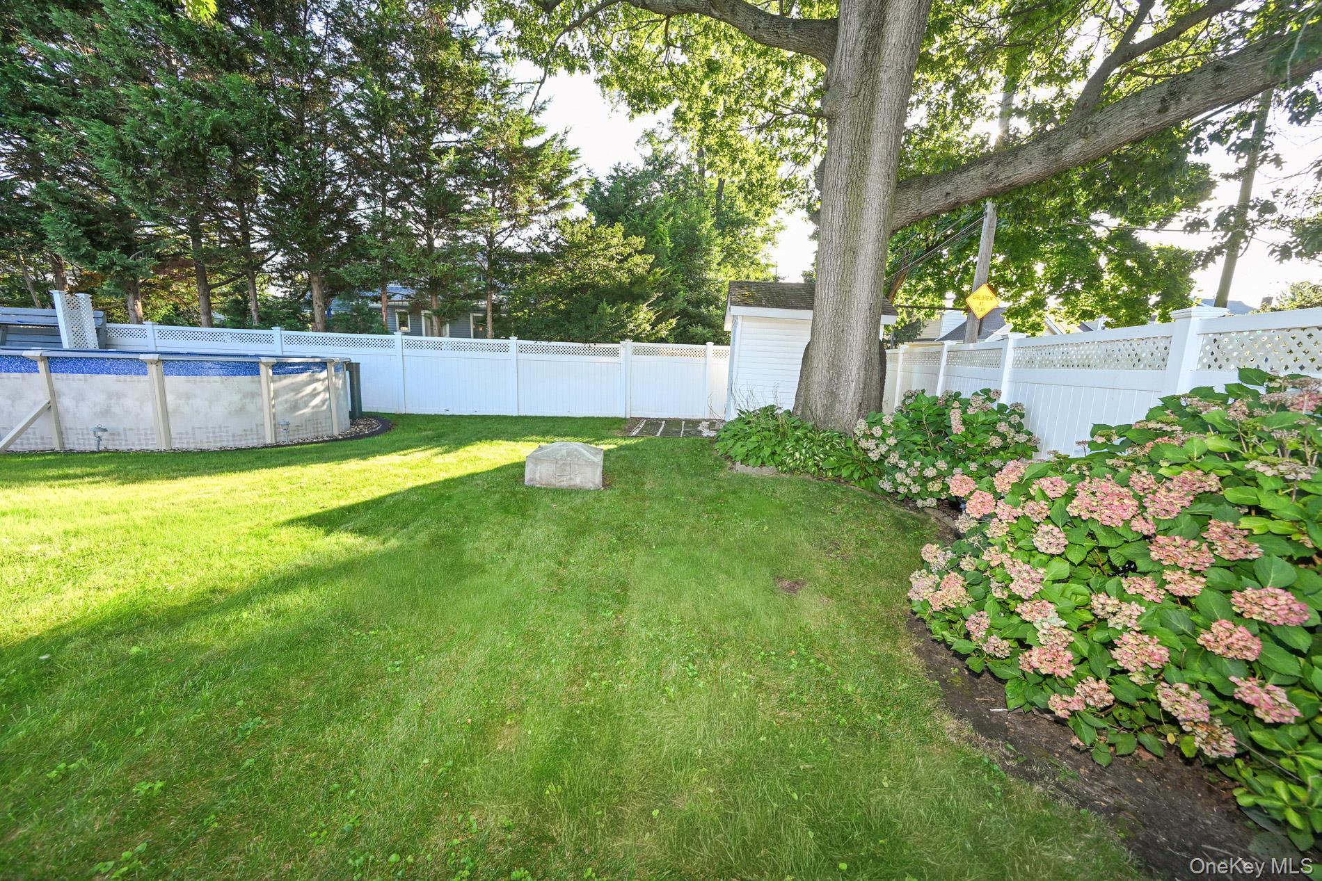 2297 Girard Place – For Sale photo 26
