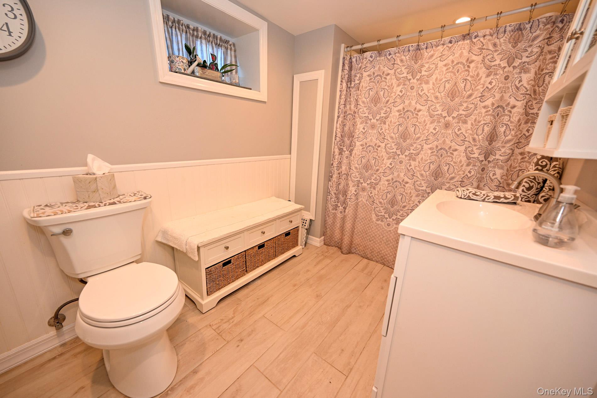 2297 Girard Place – For Sale photo 19