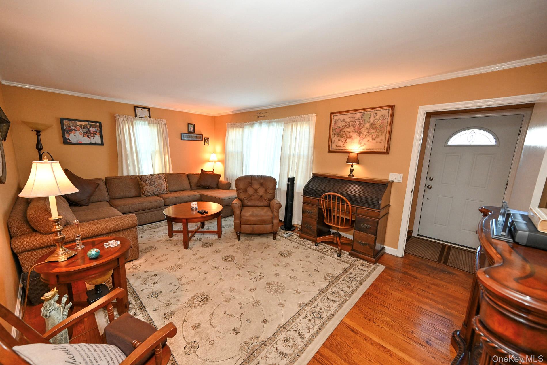 2297 Girard Place – For Sale photo 11