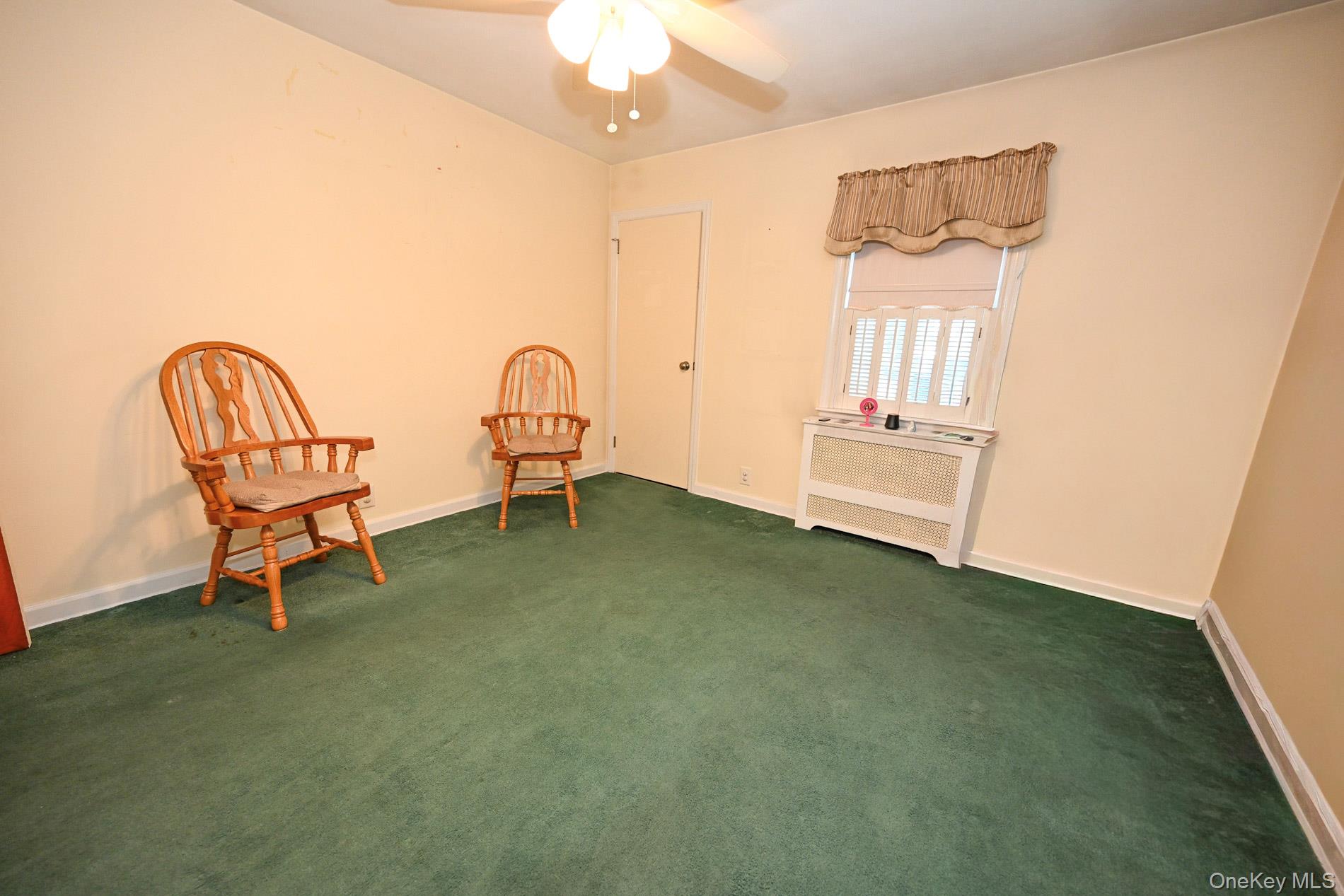 2297 Girard Place – For Sale photo 13