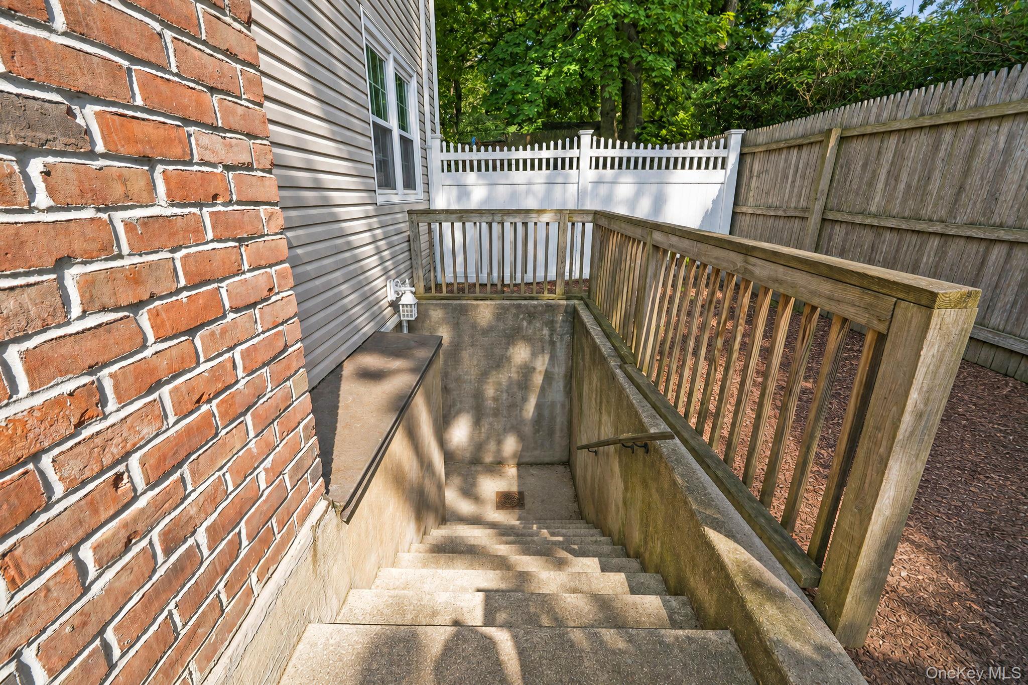 15 Jamar Lane – For Sale photo 30