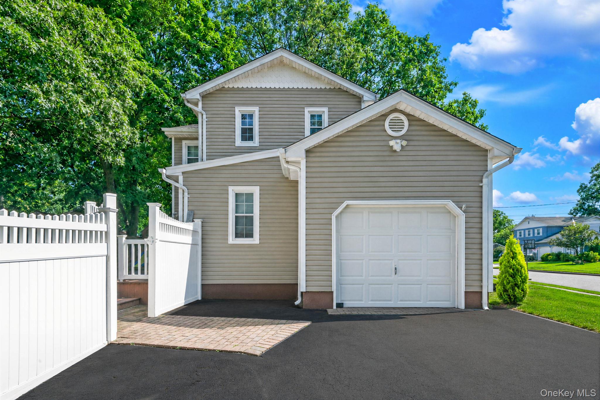 15 Jamar Lane – For Sale photo 4