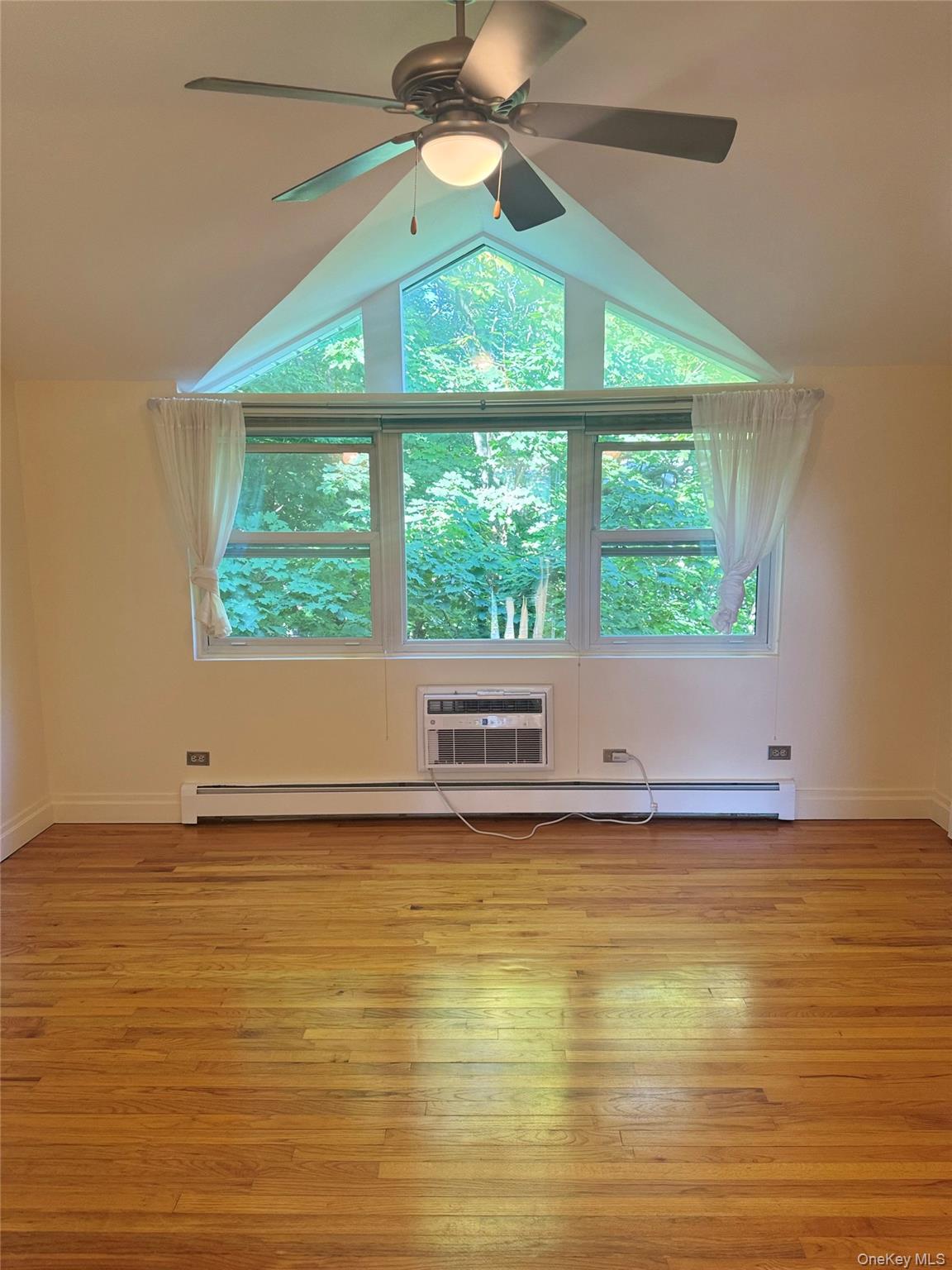 5629 Sylvan Avenue – For Rent photo 17