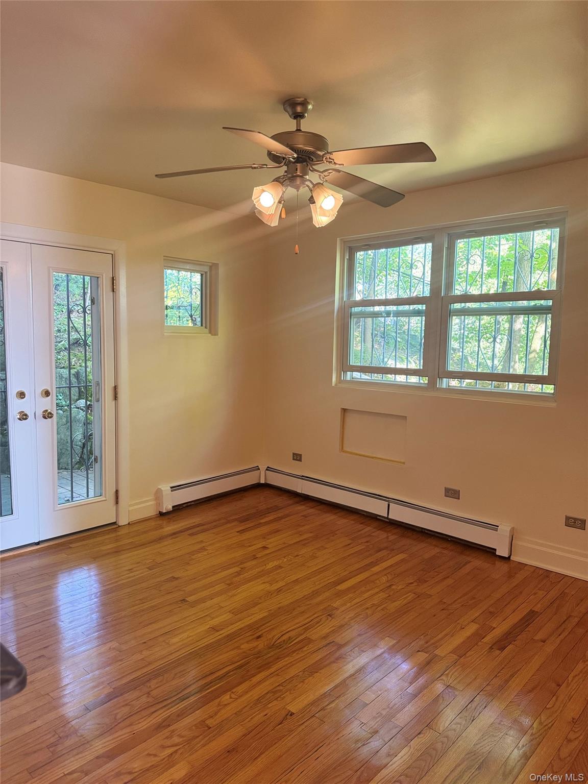 5629 Sylvan Avenue – For Rent photo 4