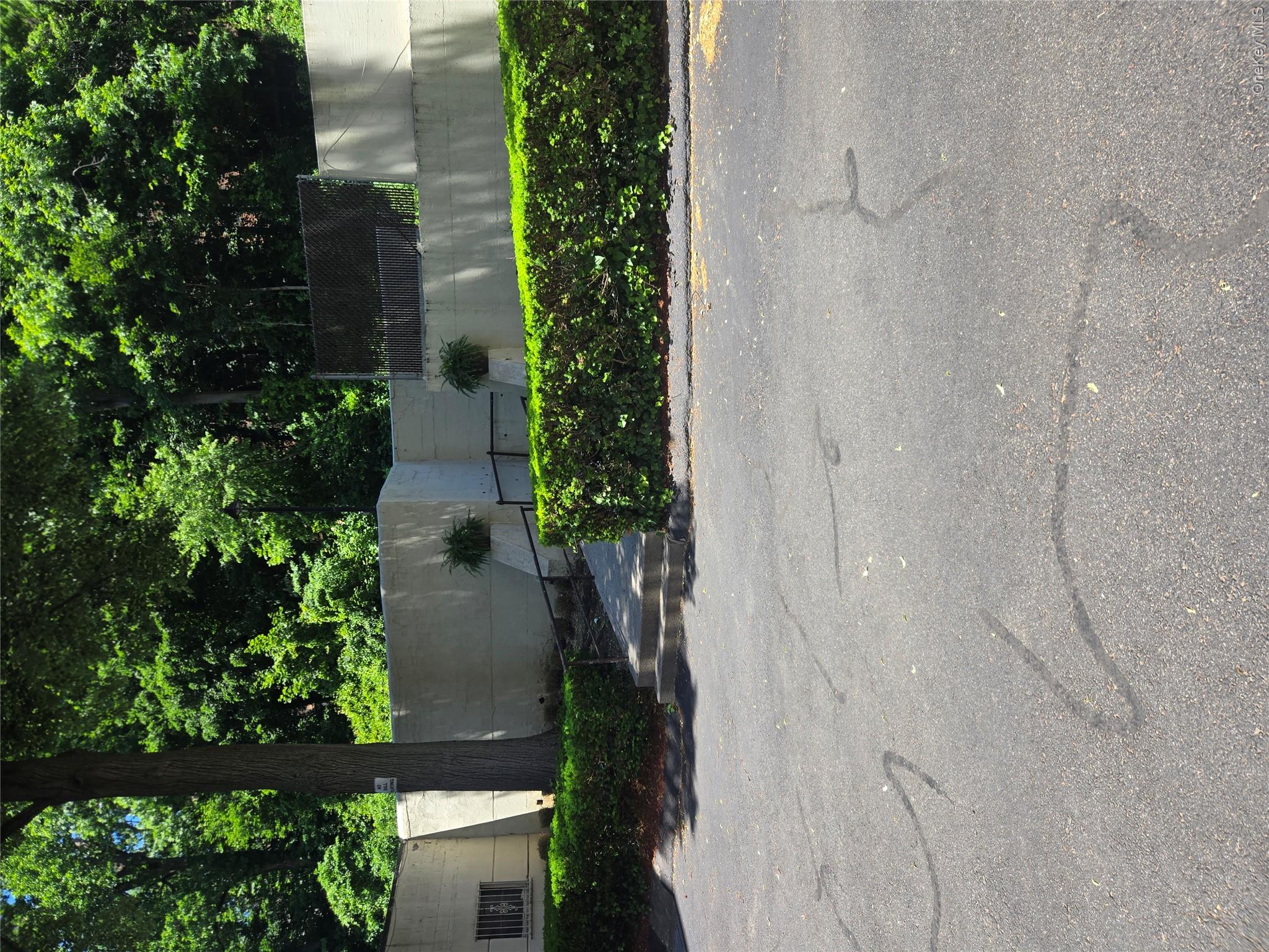 765 Bronx River Rd, Unit 3F photo 28