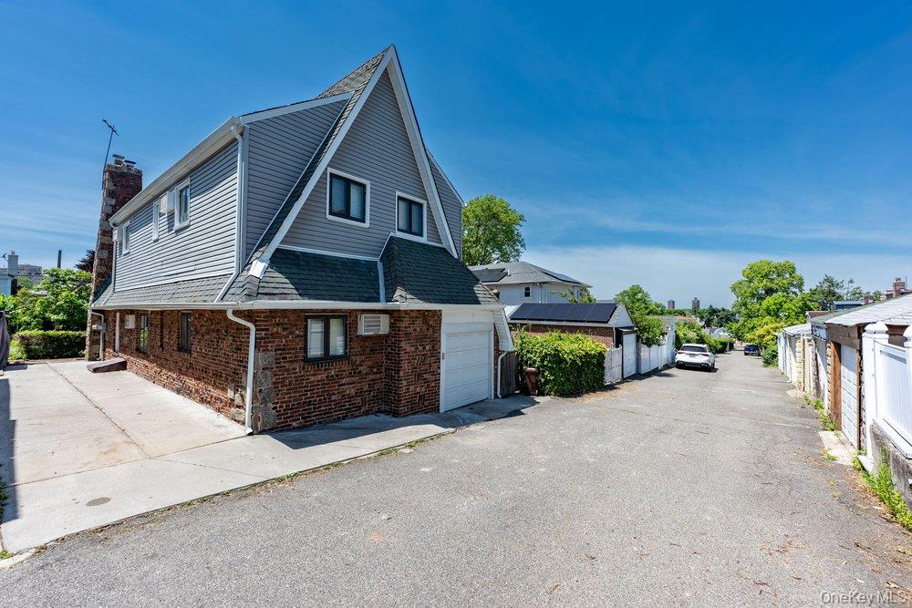 82-41 166th Street – For Sale photo 24