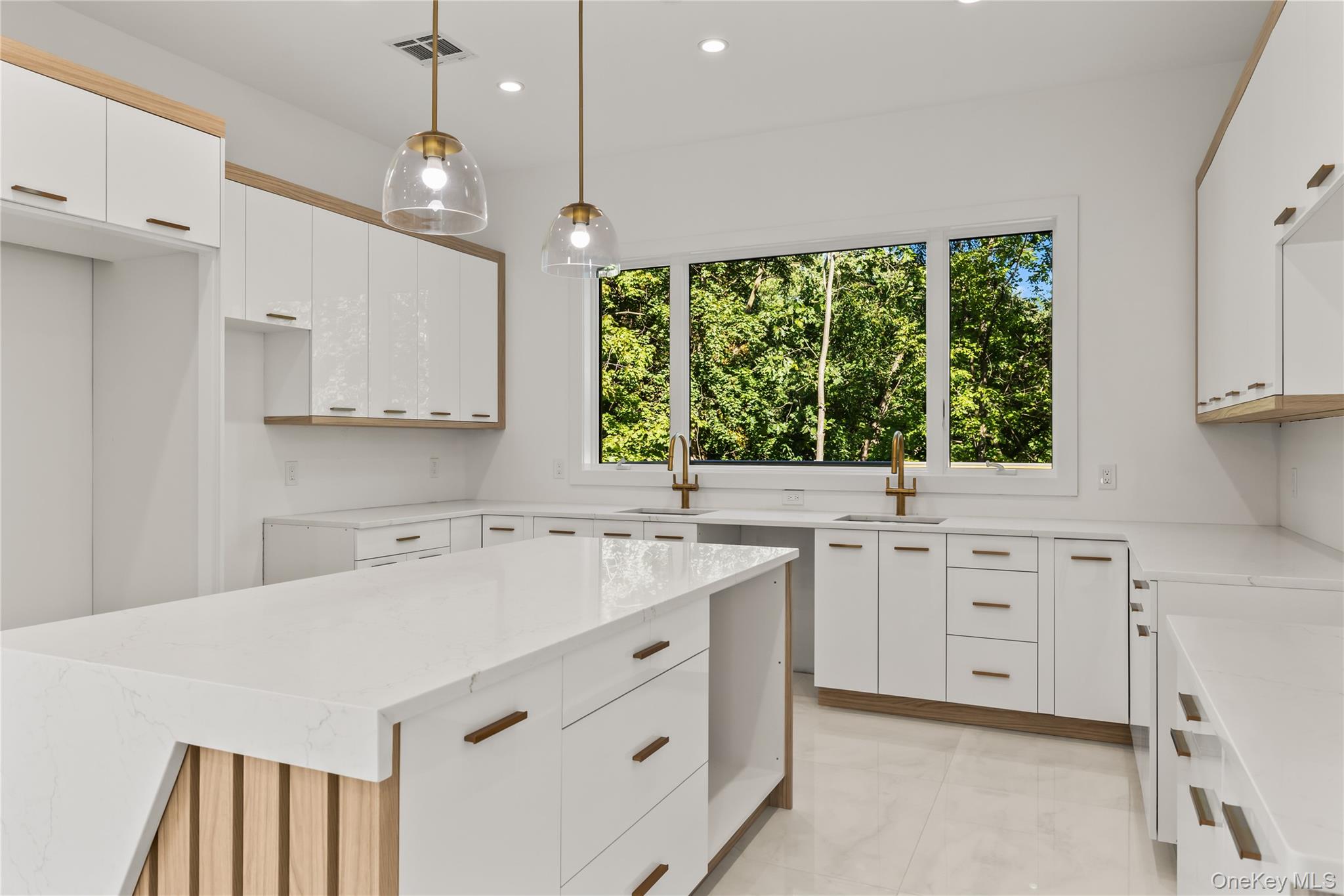 30 Northbrook Road, Unit 201 photo 12