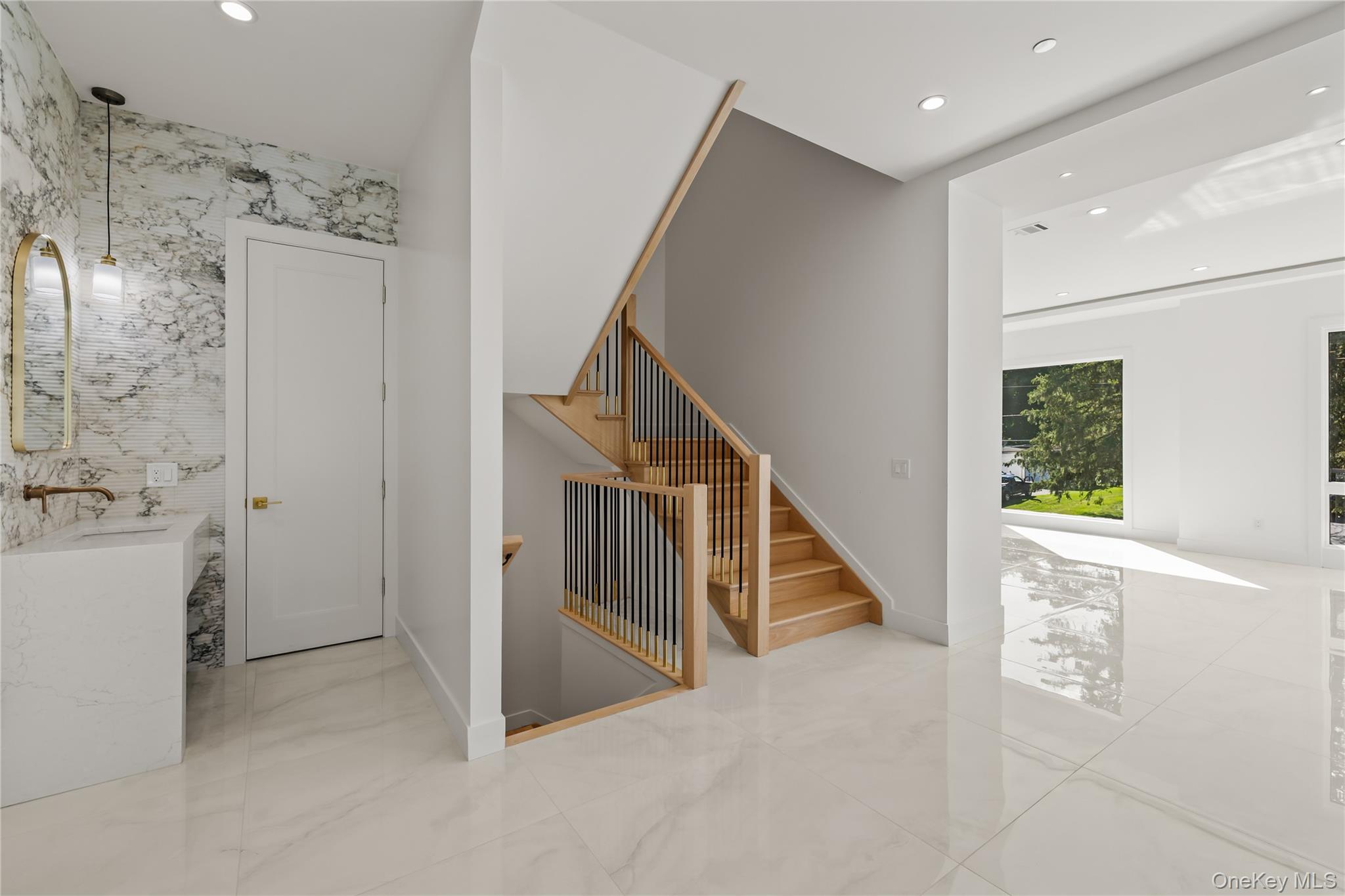 30 Northbrook Road, Unit 201 photo 8