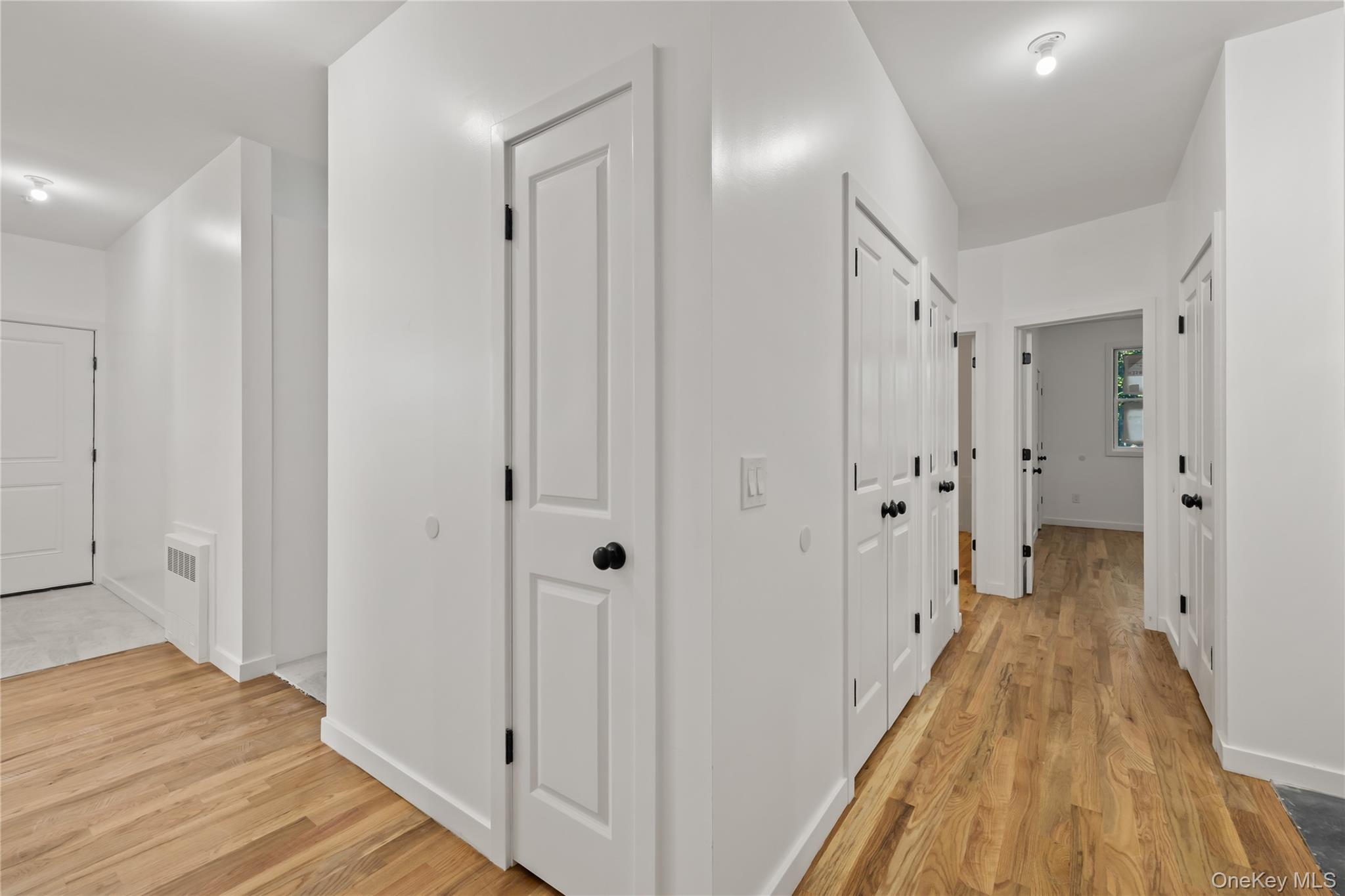 30 Northbrook Road, Unit 201 photo 40