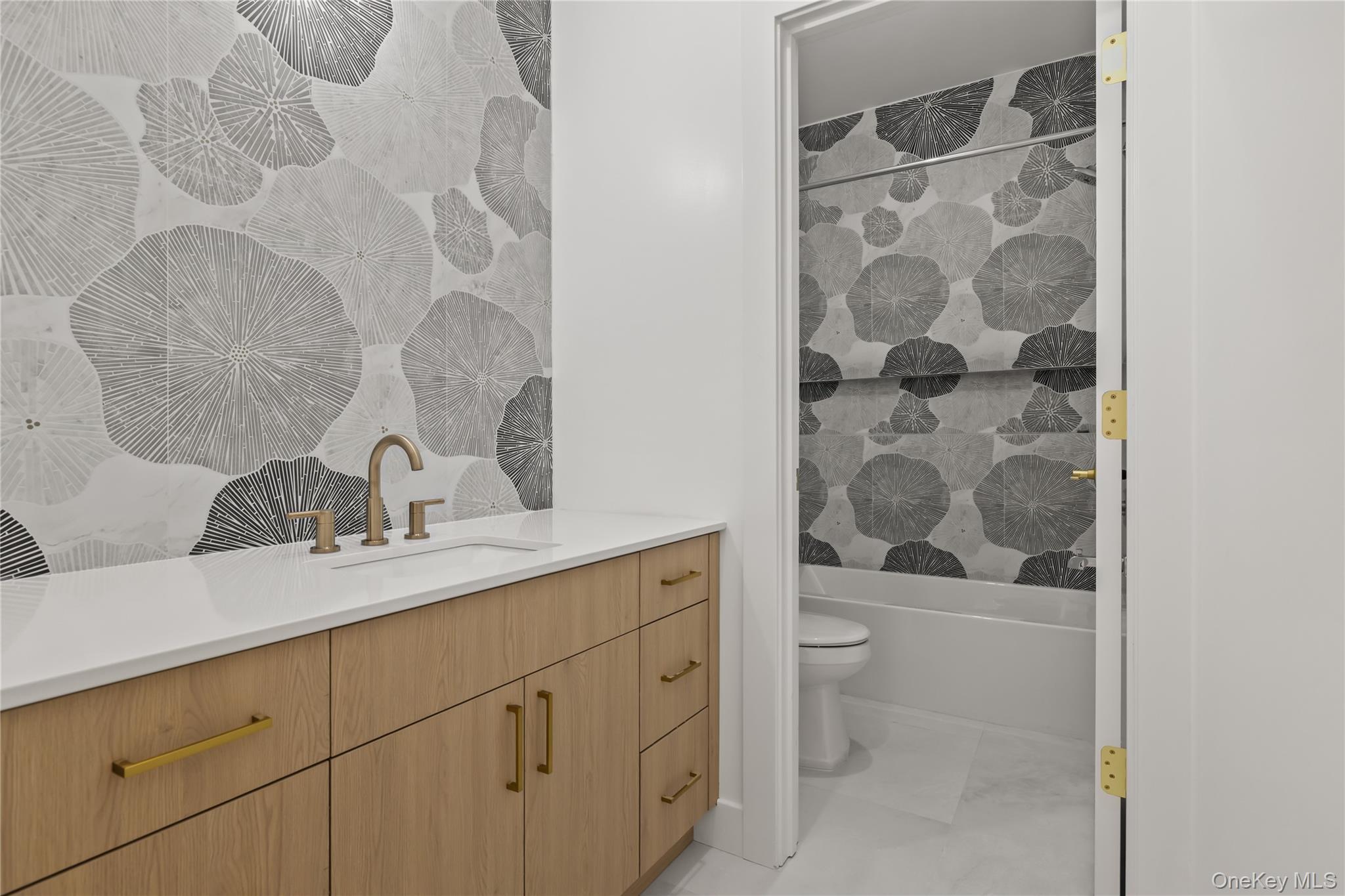 30 Northbrook Road, Unit 201 photo 28
