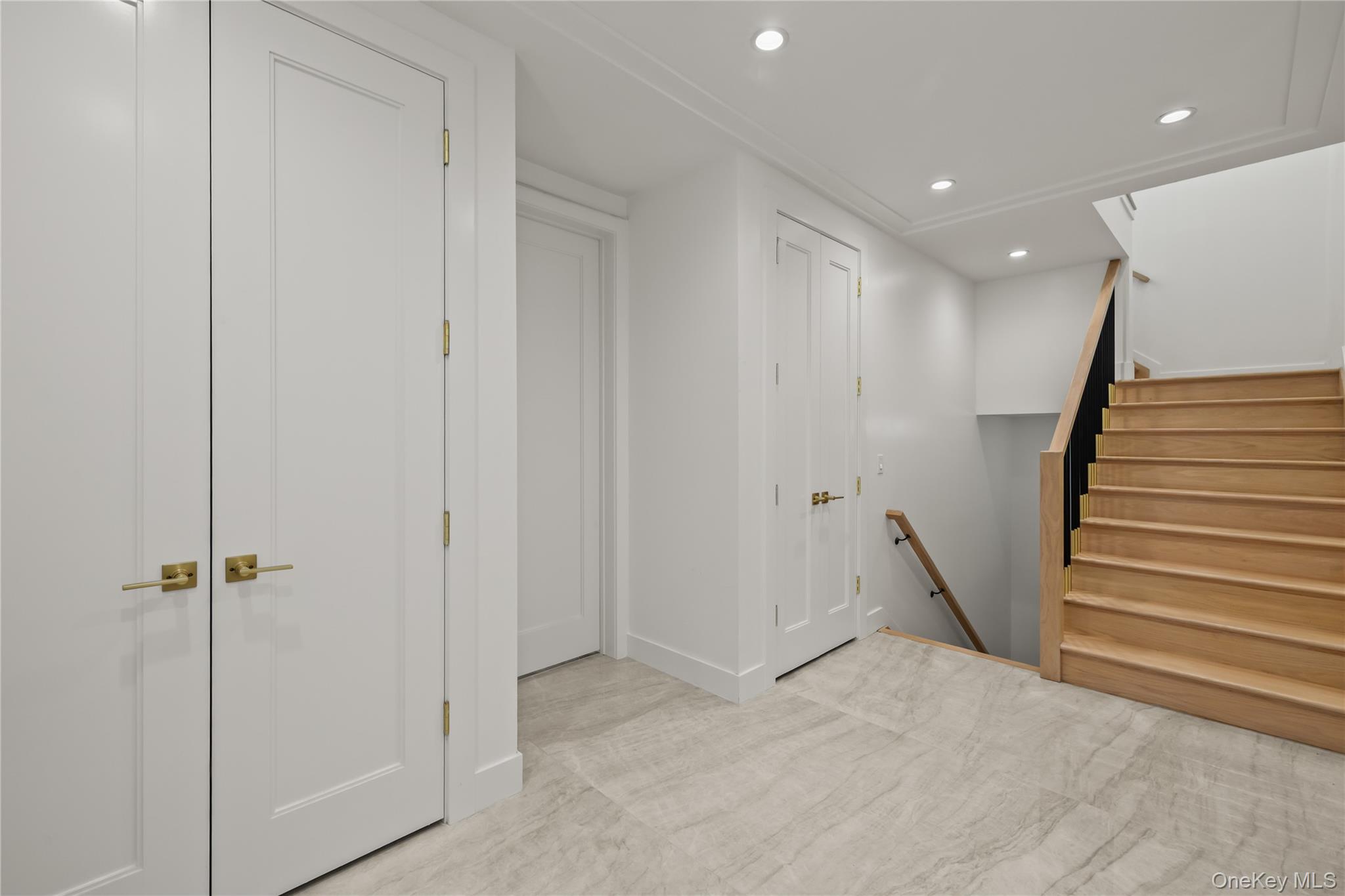 30 Northbrook Road, Unit 201 photo 45