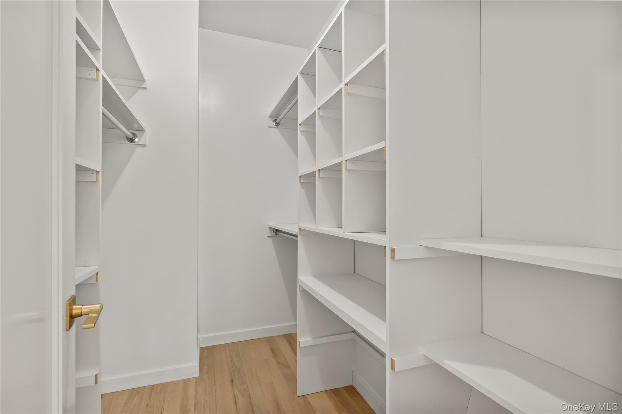 30 Northbrook Road, Unit 201 photo 24