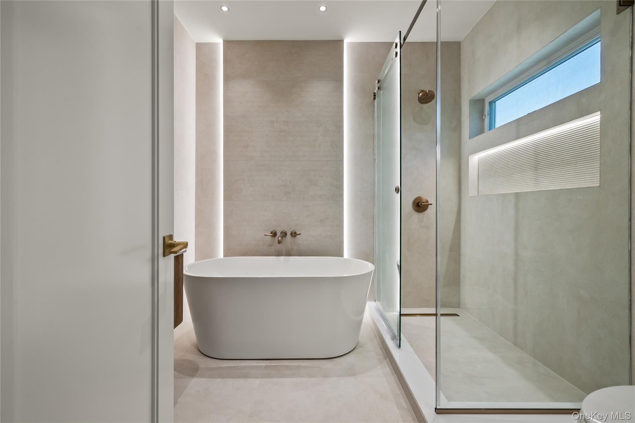 30 Northbrook Road, Unit 201 photo 25