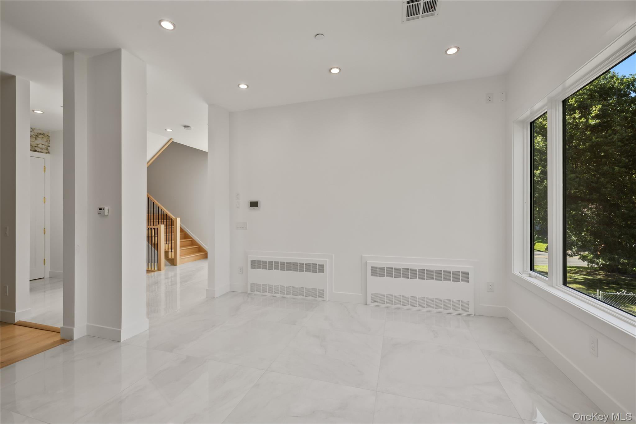 30 Northbrook Road, Unit 201 photo 13