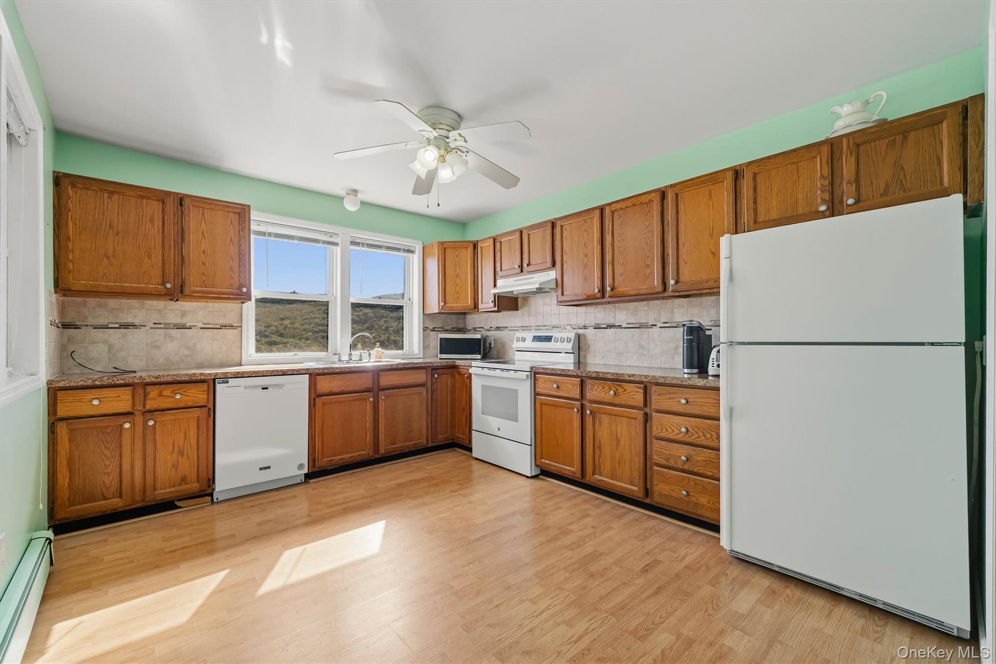 21 Rivercrest Road – For Sale photo 21