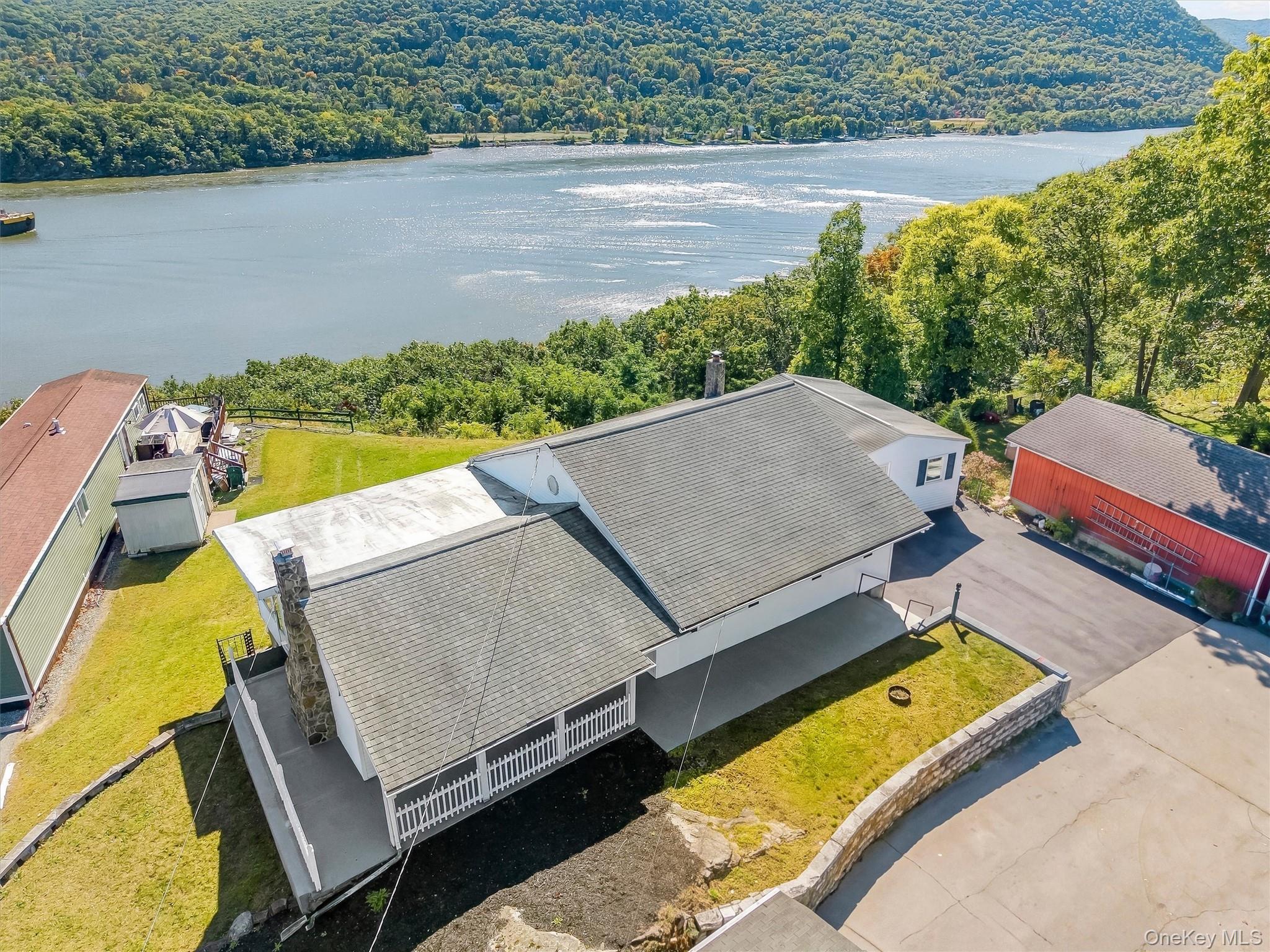 21 Rivercrest Road – For Sale