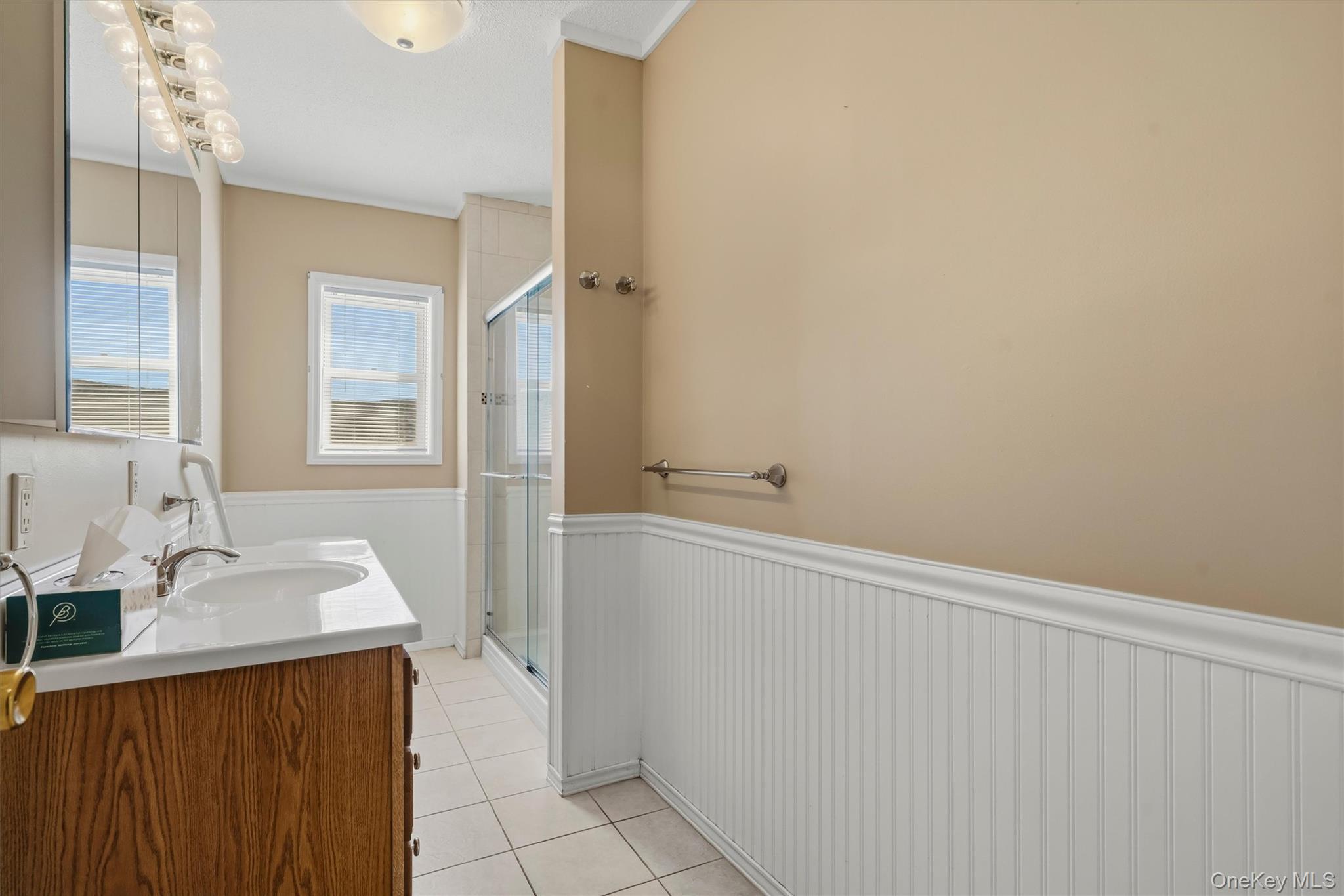 21 Rivercrest Road – For Sale photo 25