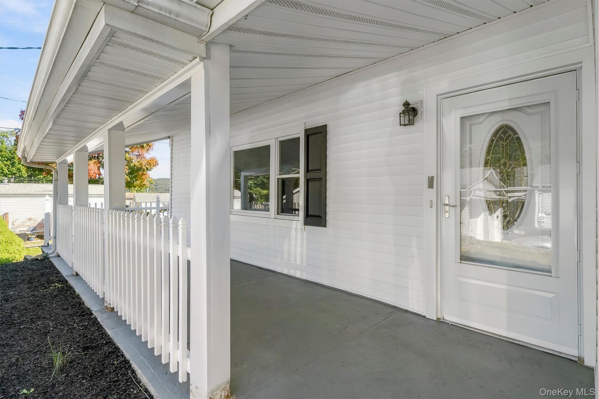21 Rivercrest Road – For Sale photo 8