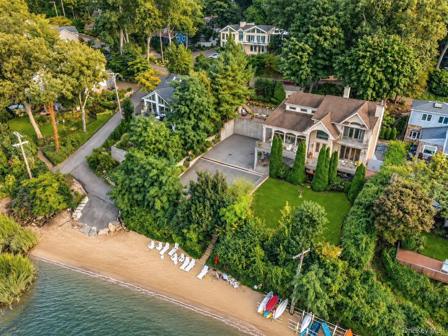 710 Sound View Road – For Sale