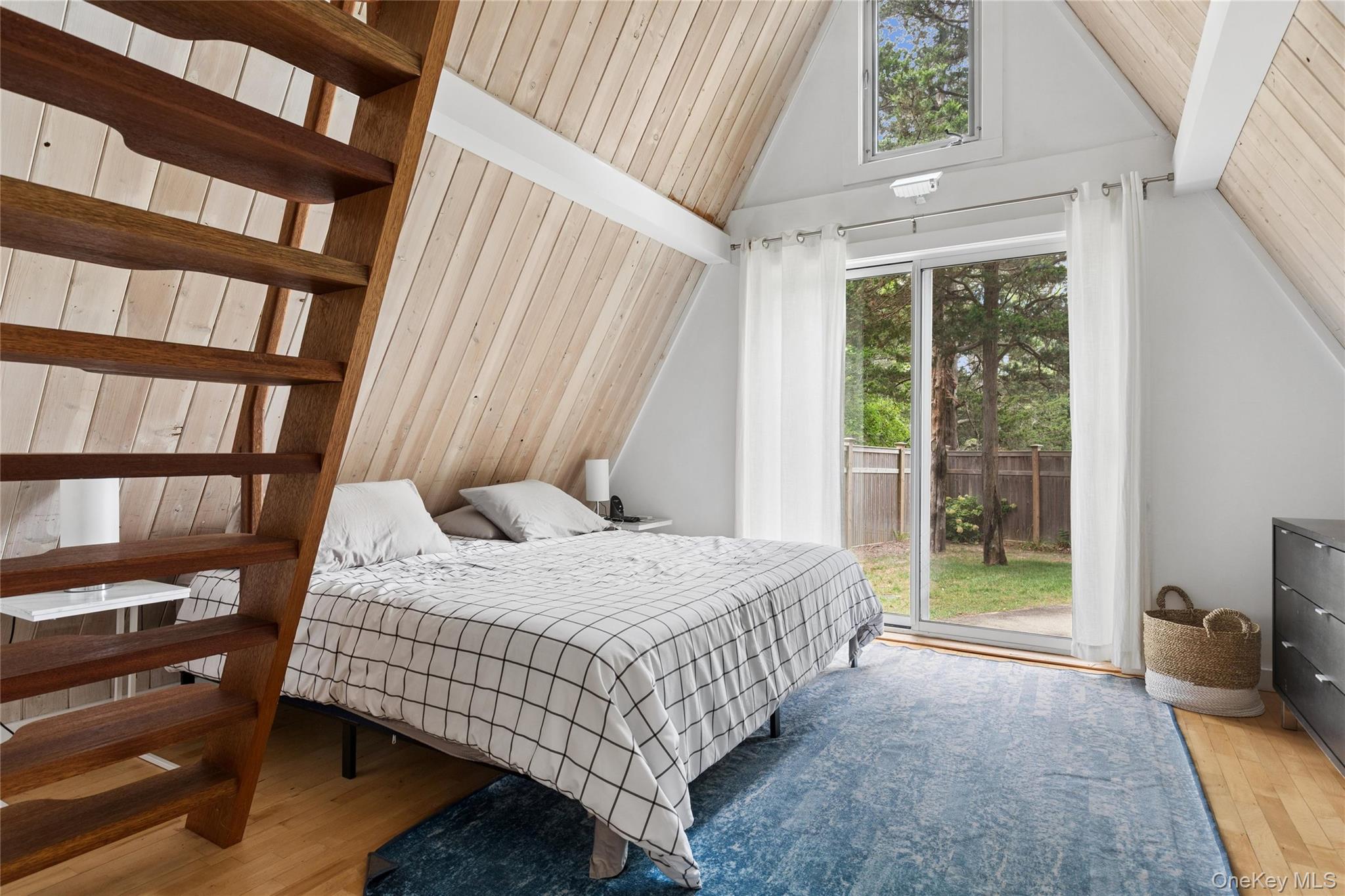 10 Oak Lane – For Sale photo 10