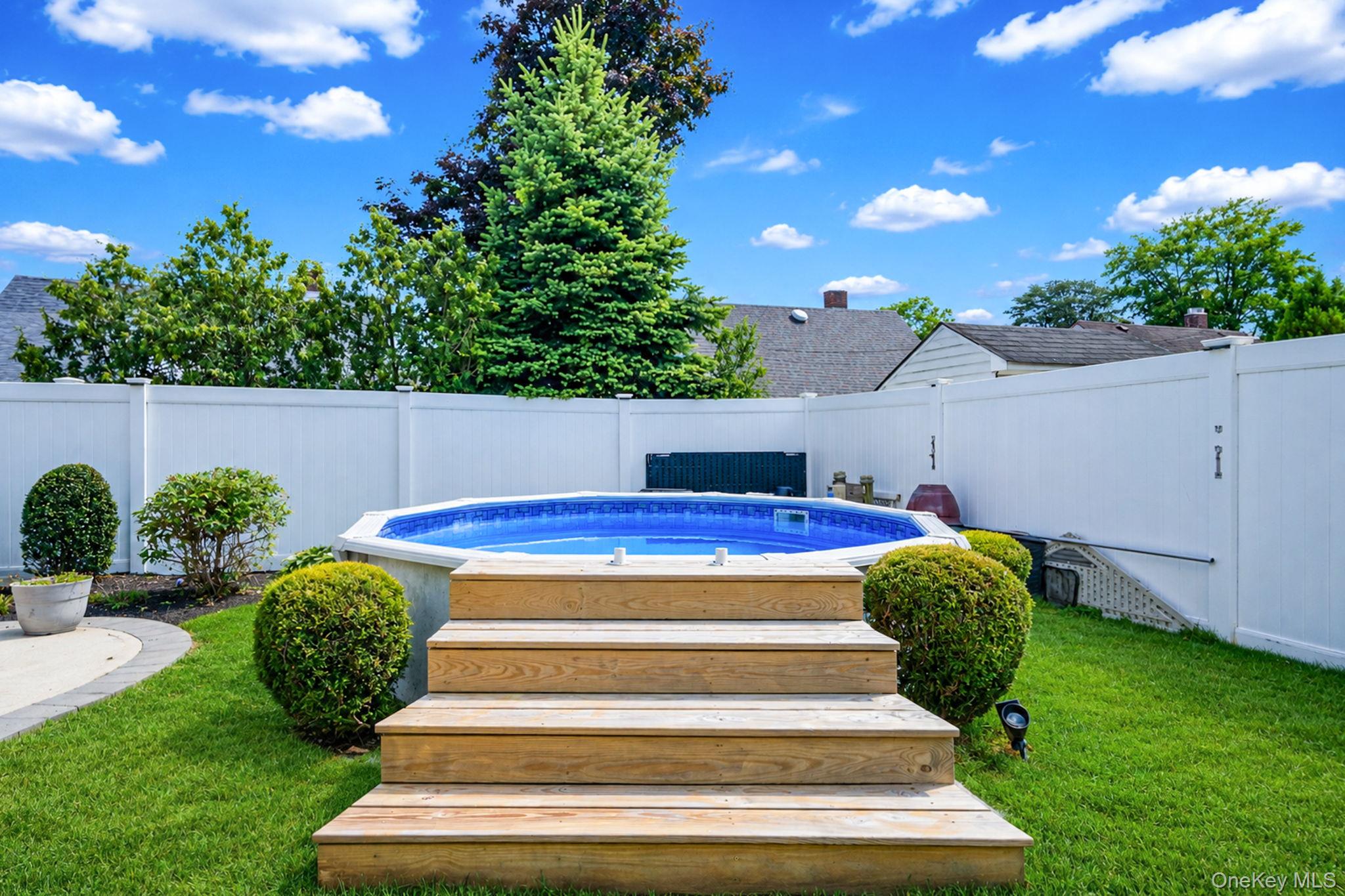 90 Twin Lane N – For Sale photo 20