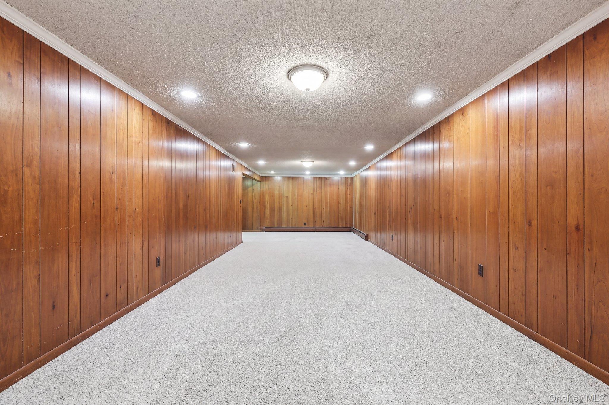5 River Road – For Sale photo 16