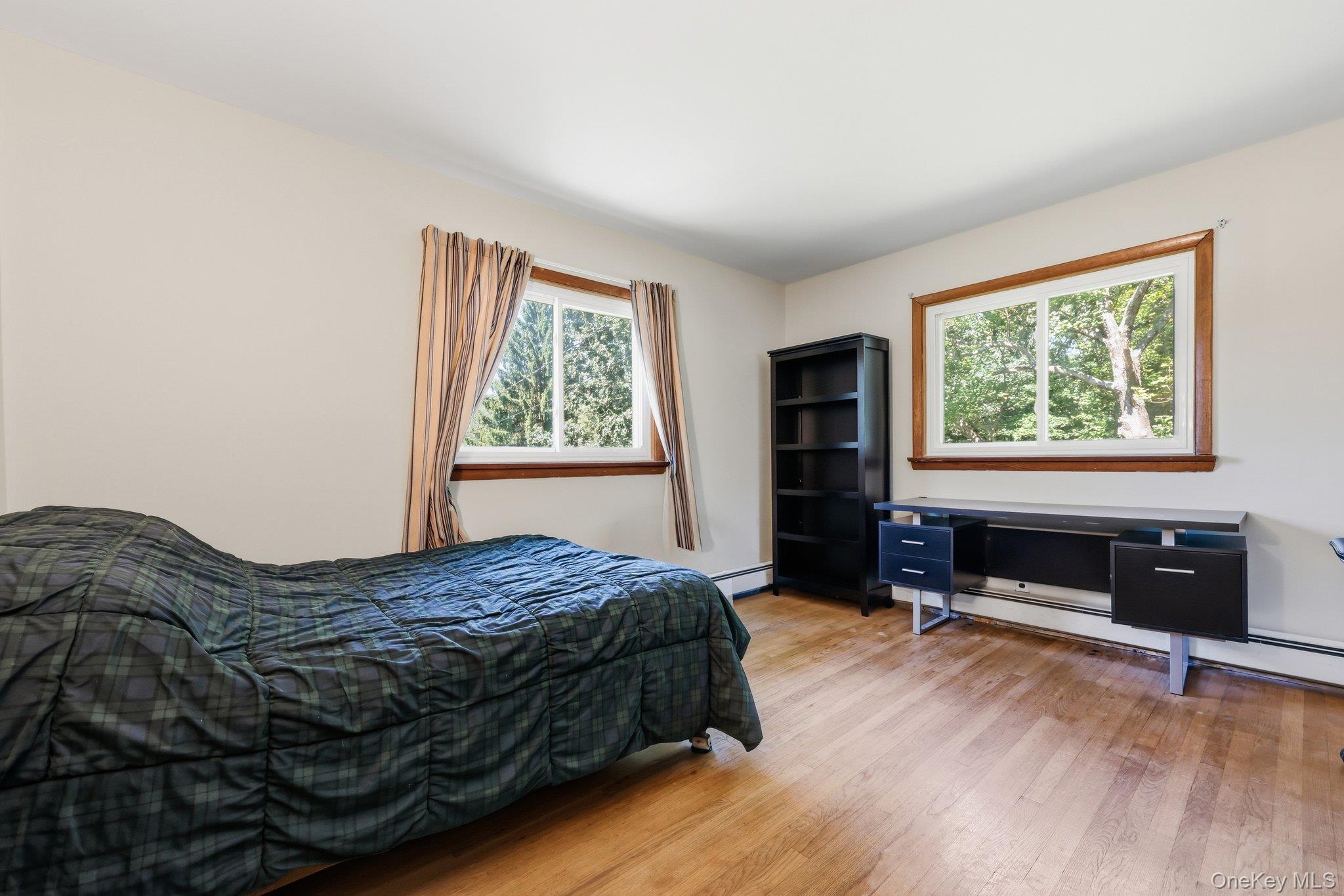 5 River Road – For Sale photo 14