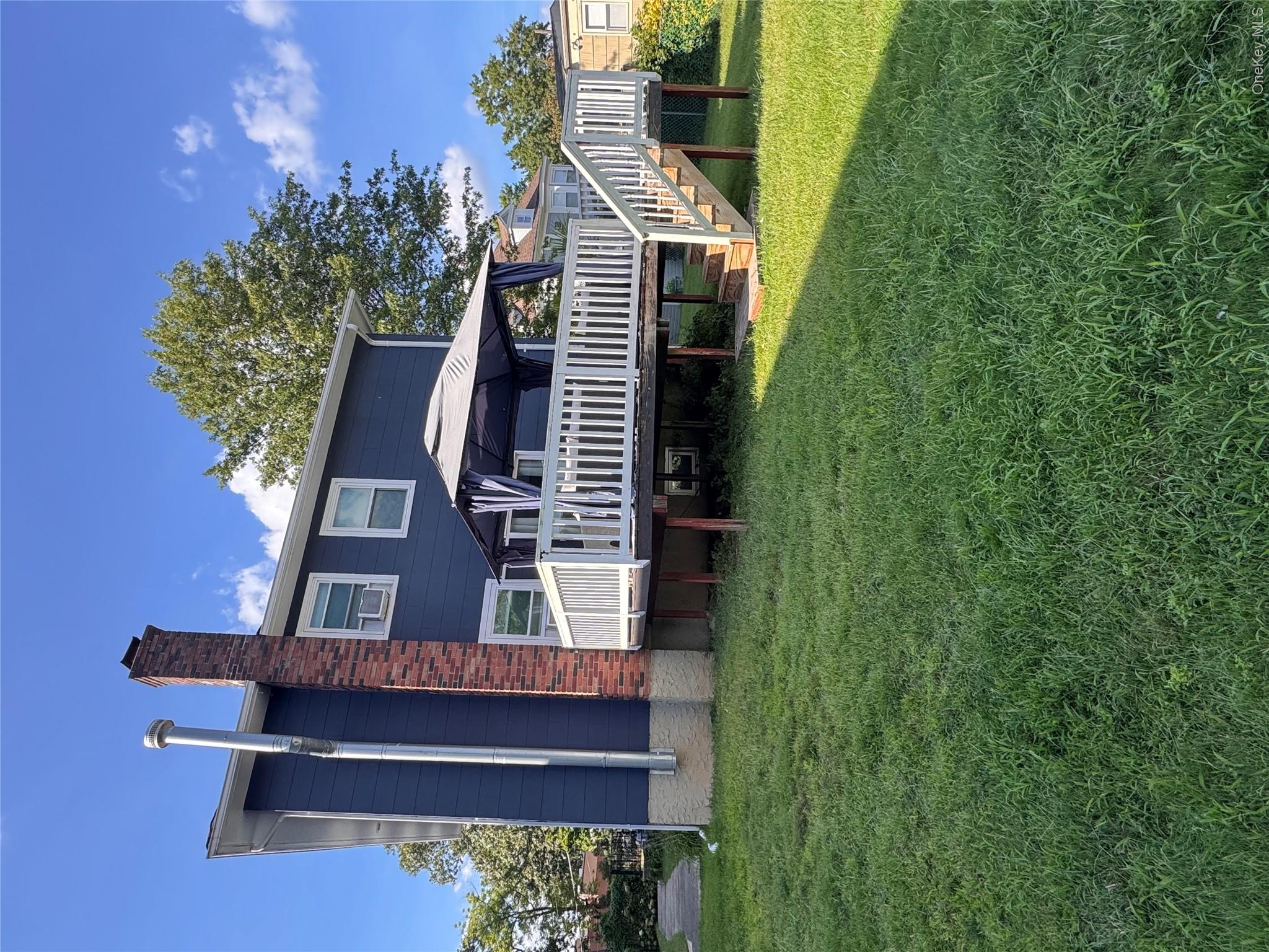 31 Roosevelt Place – For Rent photo 3