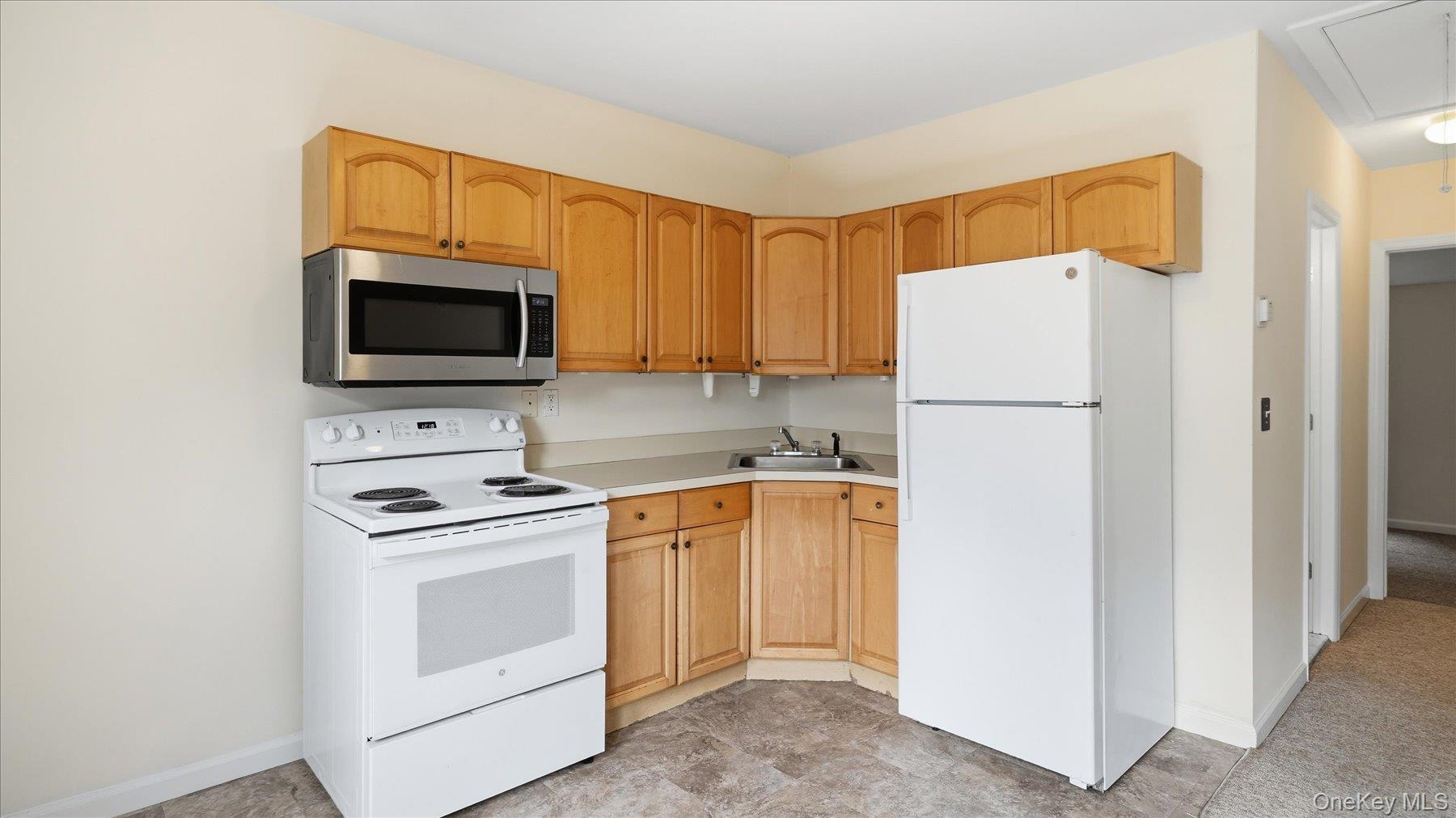 455 Moriches Road, Unit Cottage be photo 10