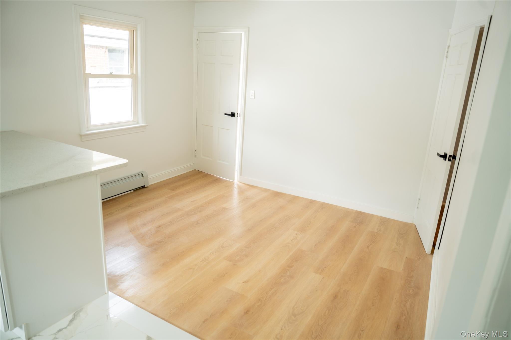 586 Stratford Road – For Sale photo 15