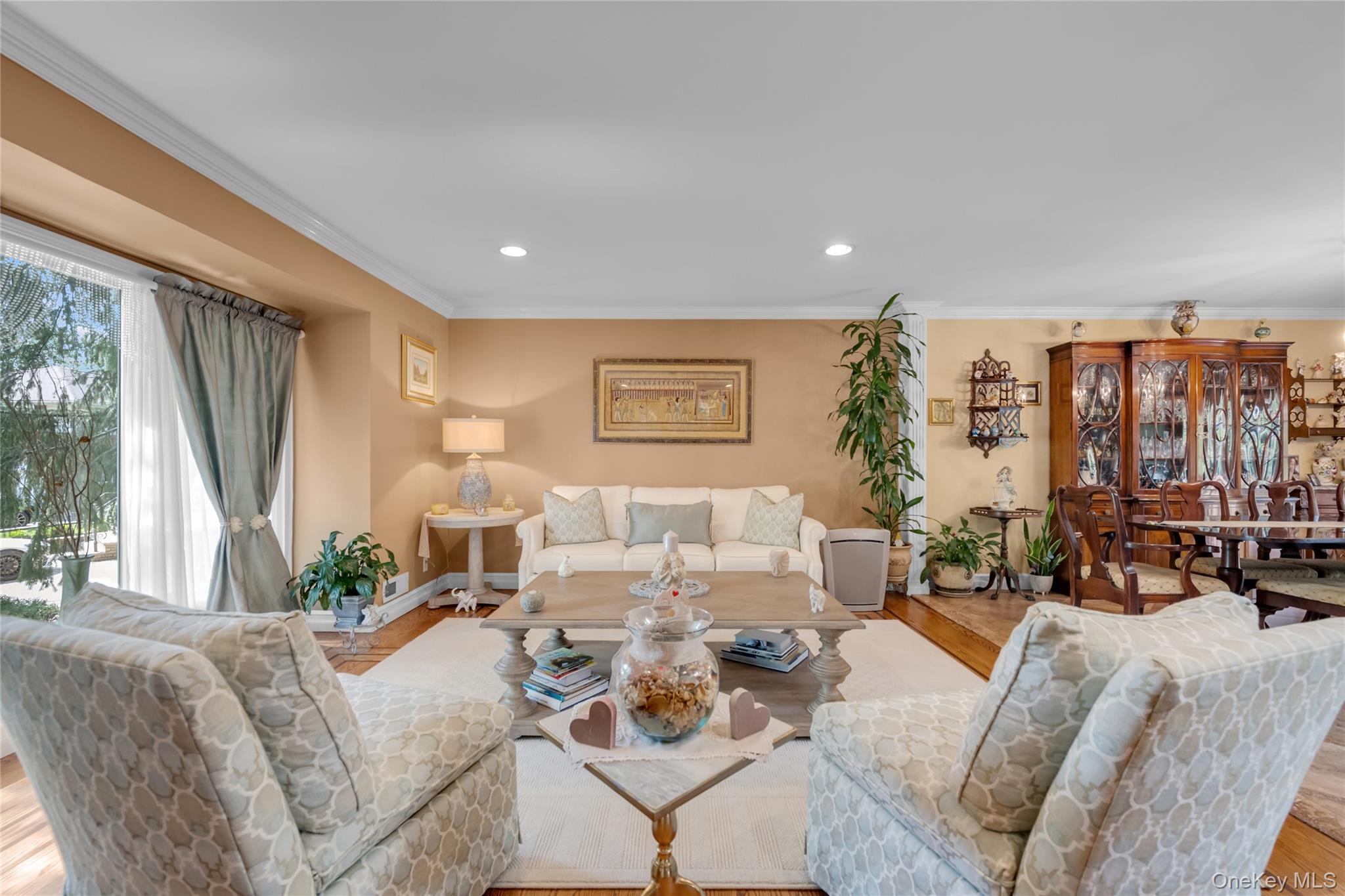 936 Stratford Court – For Sale photo 5