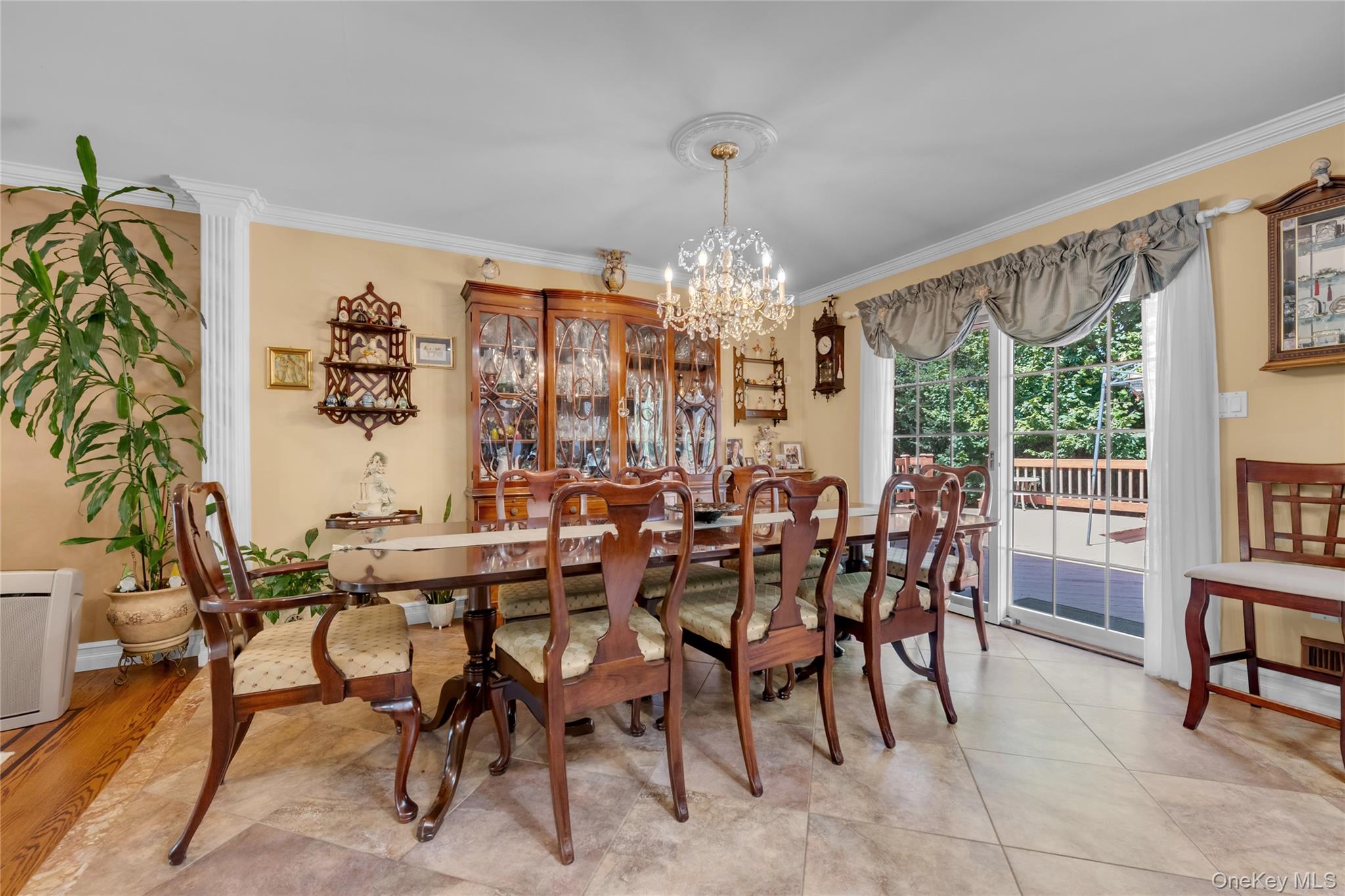 936 Stratford Court – For Sale photo 6