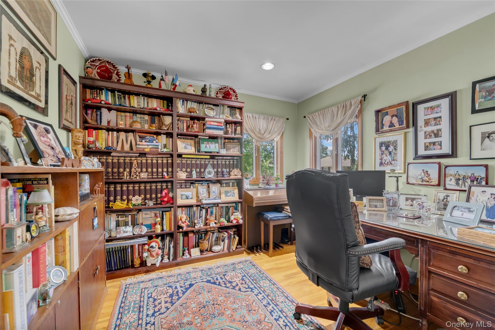 936 Stratford Court – For Sale photo 15