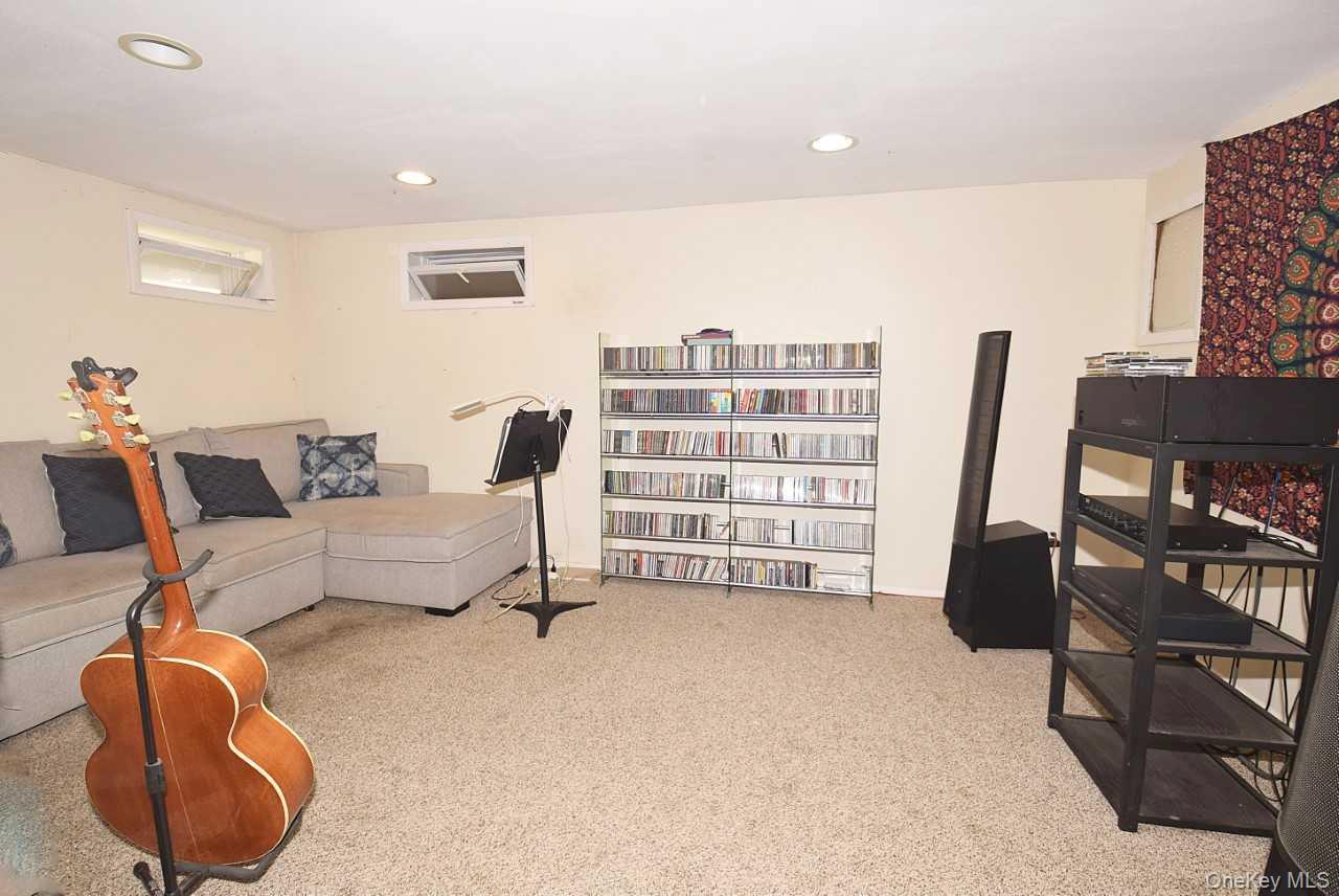 90 Cornell Drive – For Sale photo 18