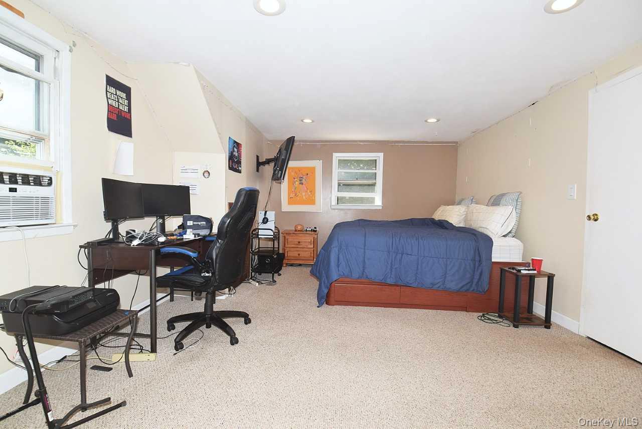 90 Cornell Drive – For Sale photo 16