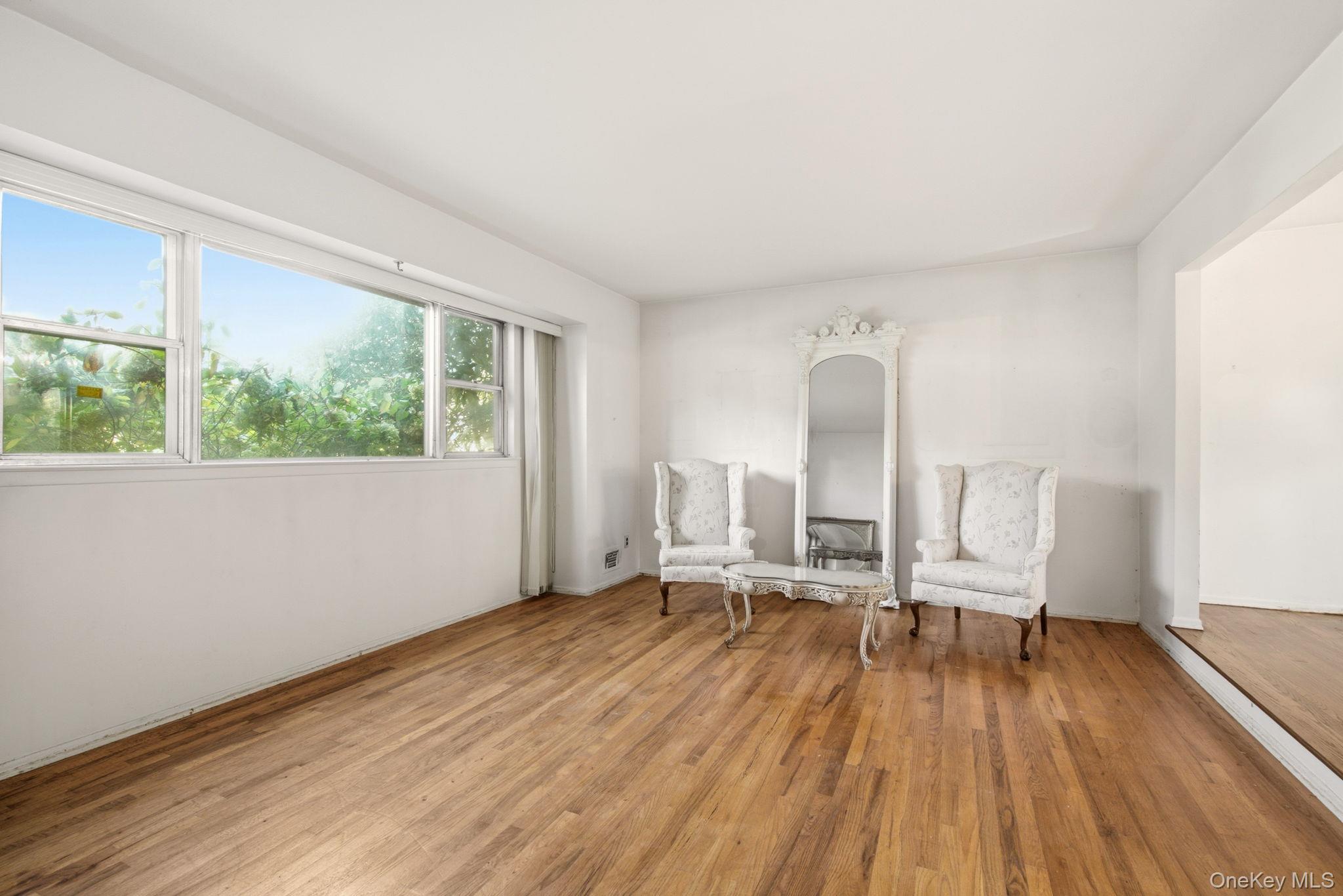 63 Lauren Avenue – For Sale photo 7