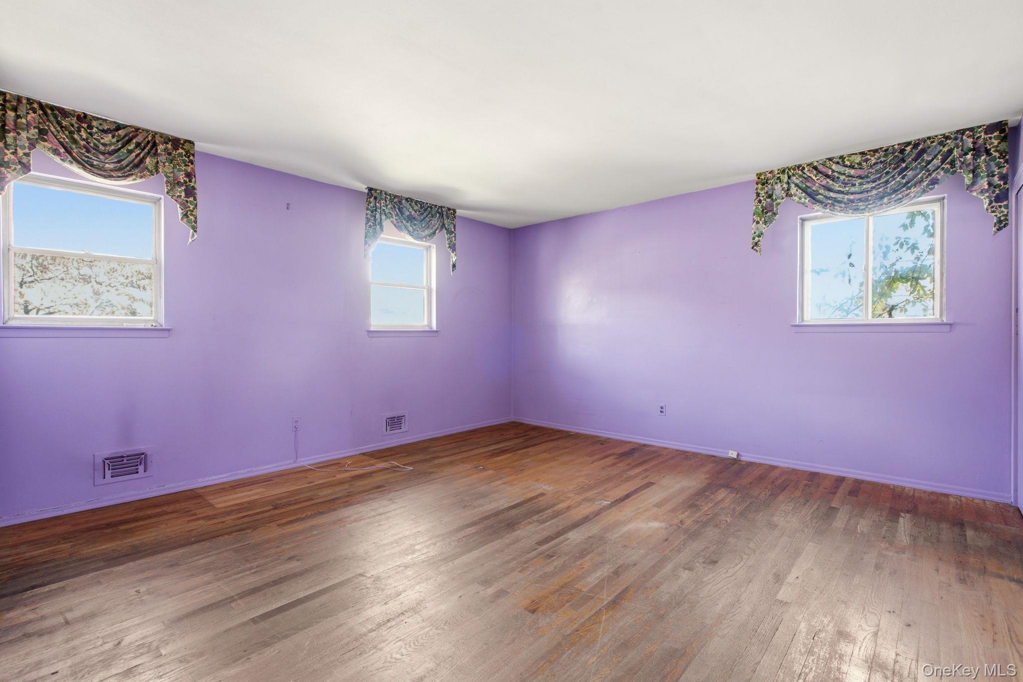 63 Lauren Avenue – For Sale photo 24