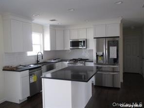 648 Bayview Avenue – For Sale photo 3