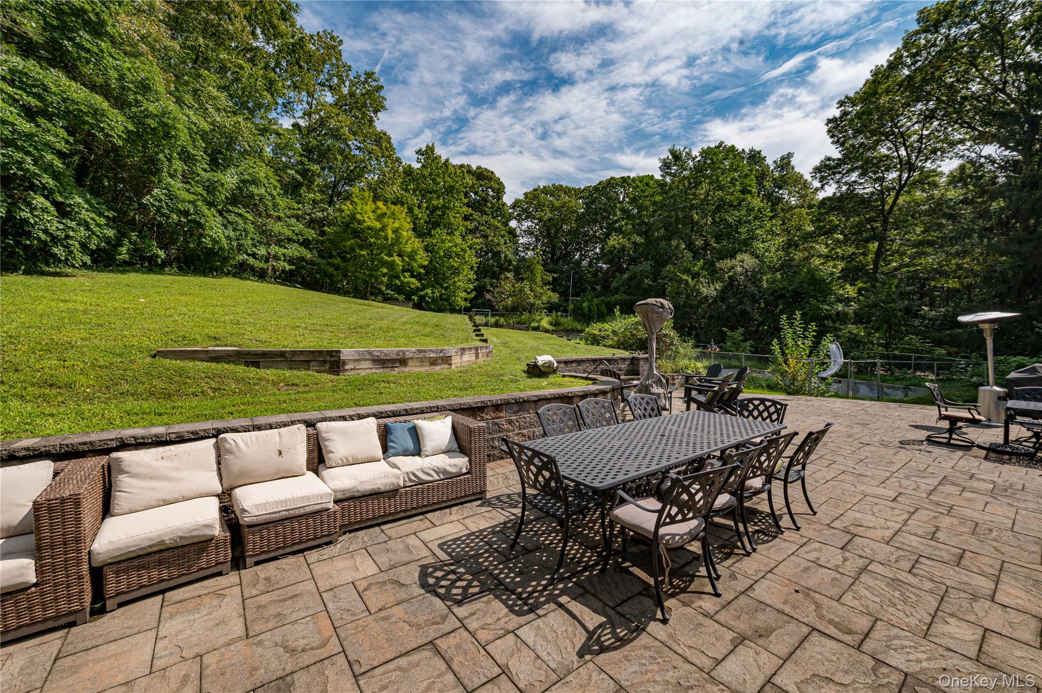 37 Buckingham Drive – For Rent photo 23