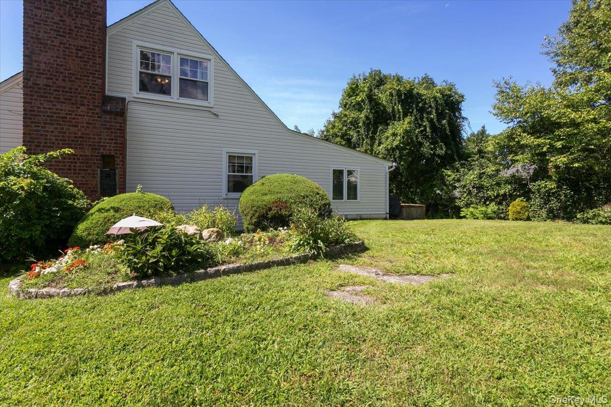 24 Avondale Road – For Rent photo 20