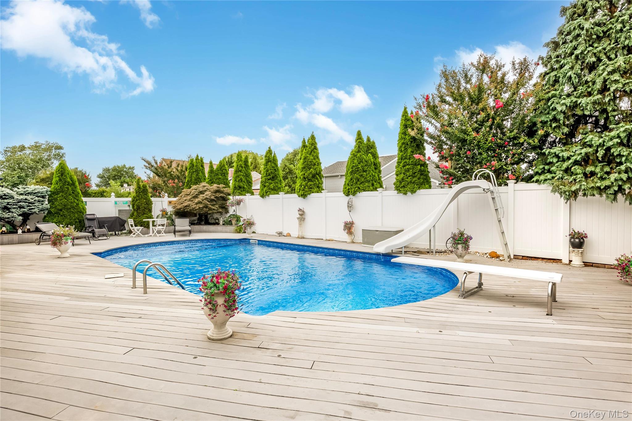 30 Swan Drive – For Sale photo 32