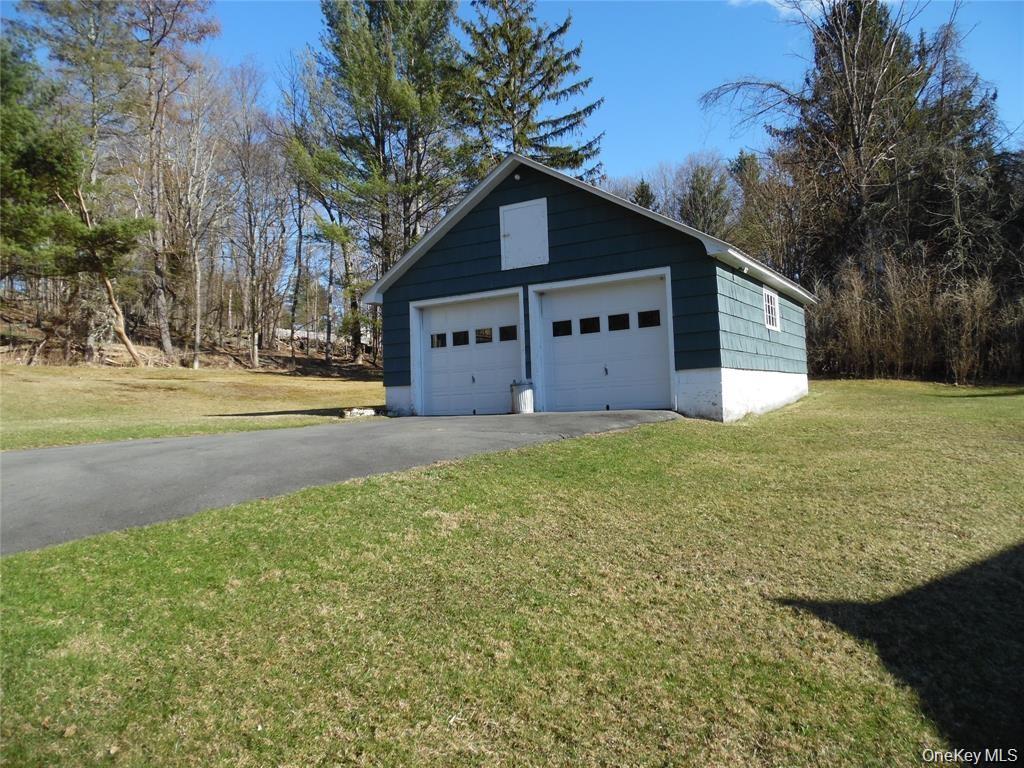 8 Jones Terrace – For Sale photo 2
