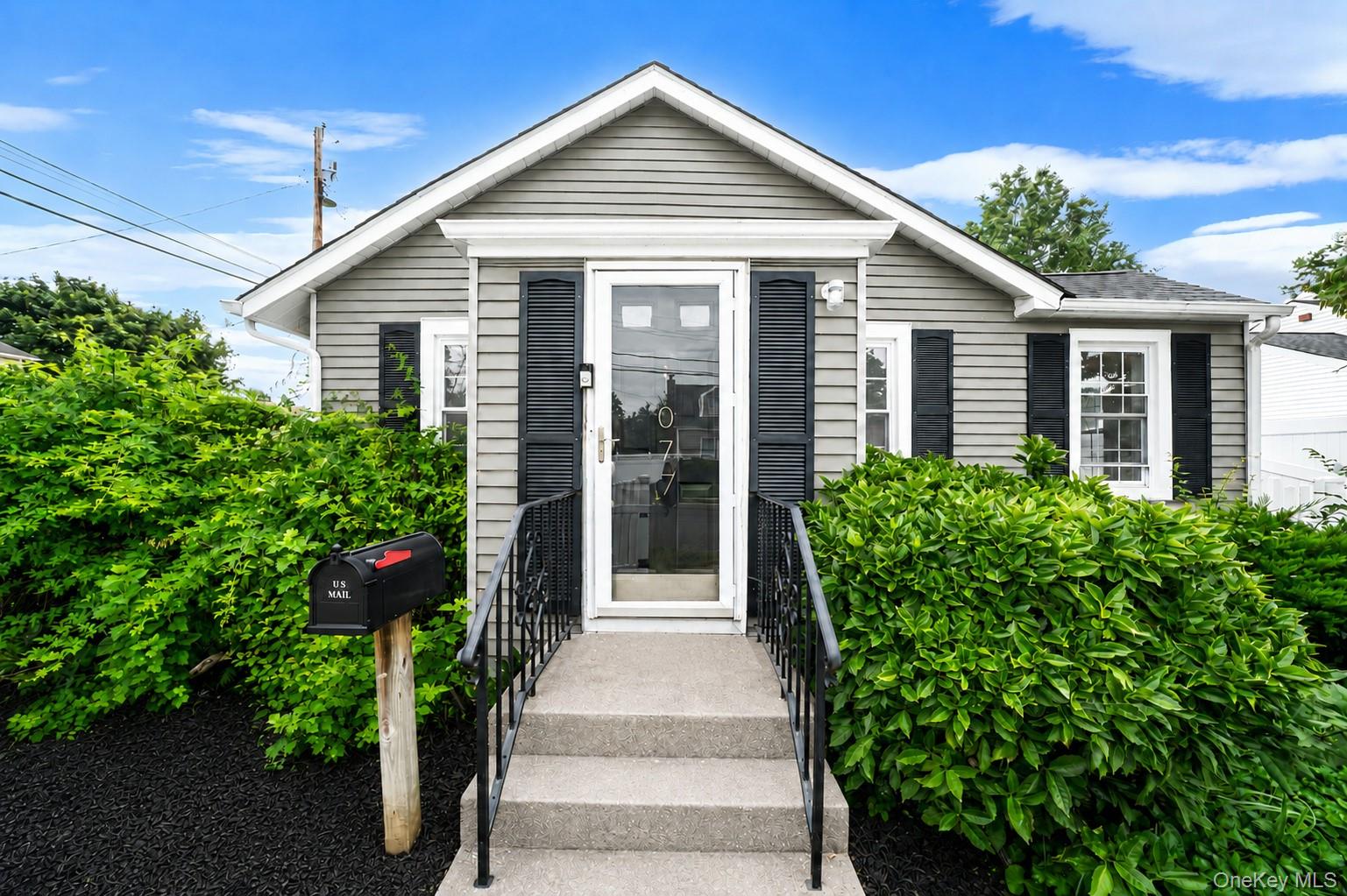 1077 Central Avenue – For Sale photo 3