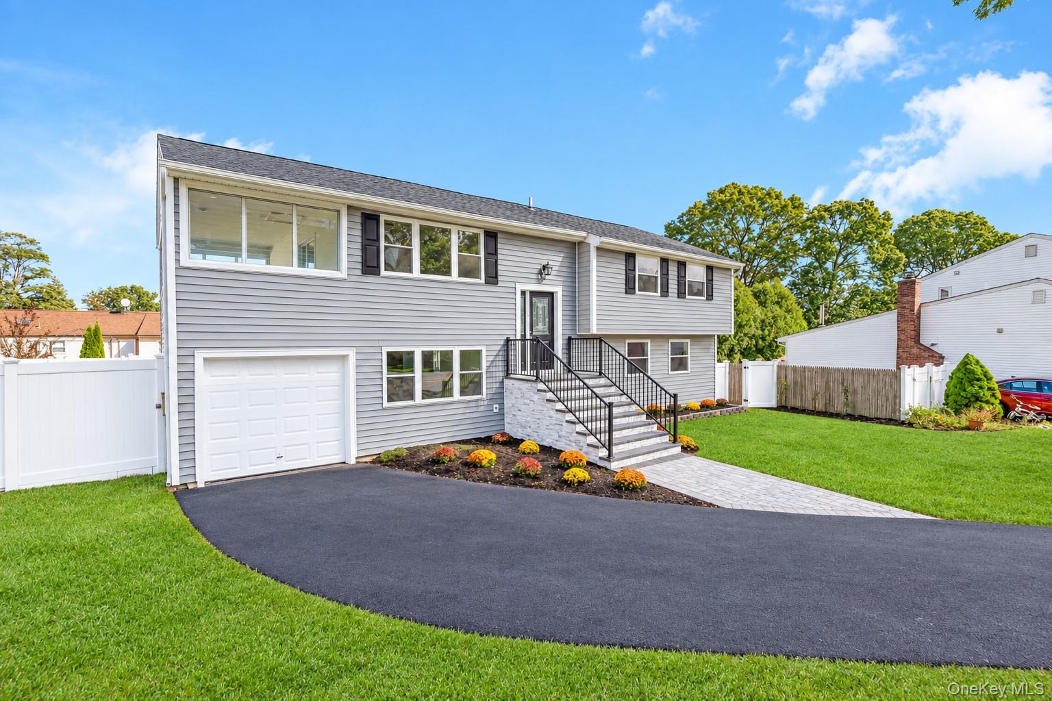 11 Bell Court – For Sale photo 2