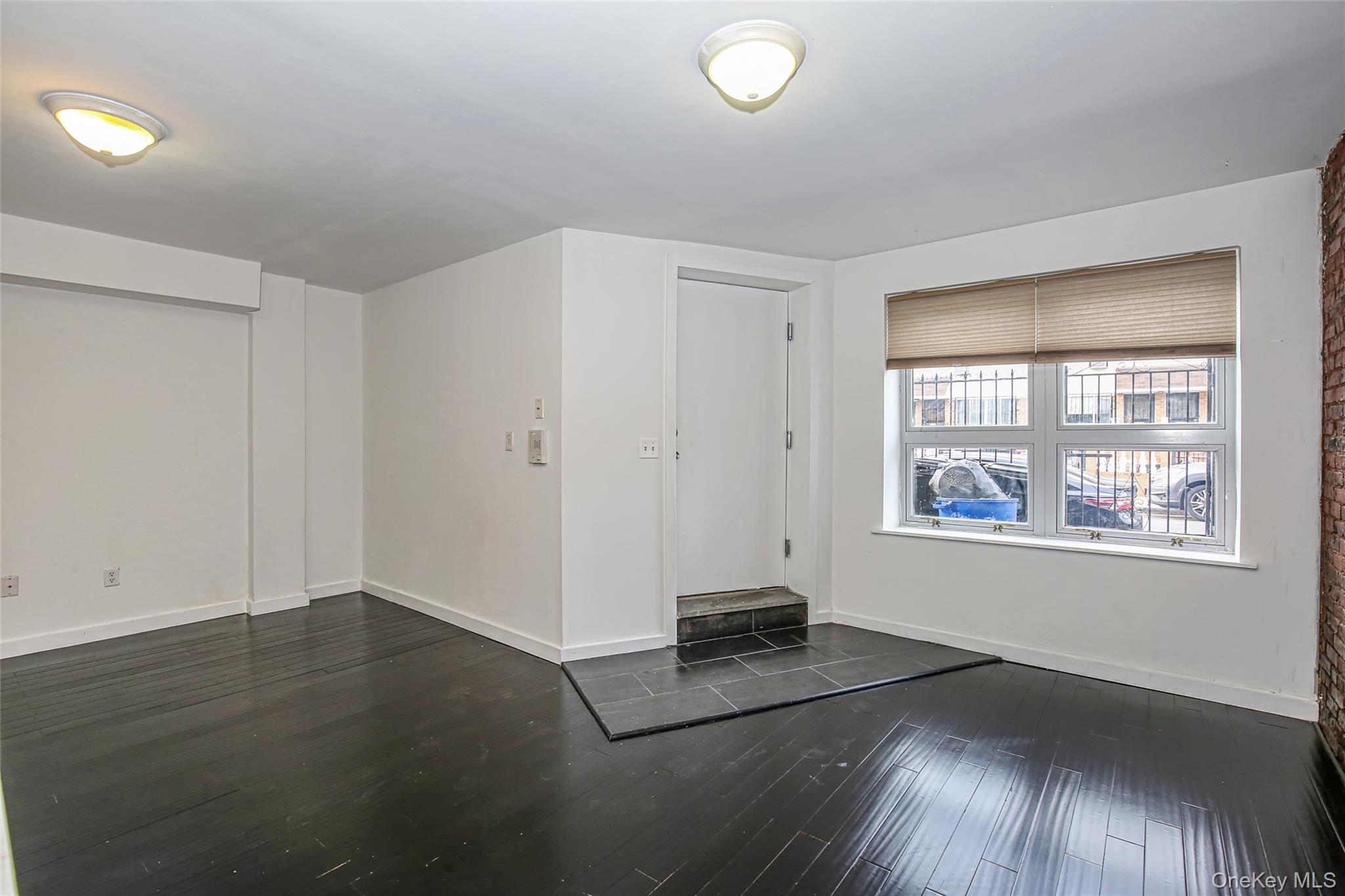 1312 Putnam Avenue, Unit 1 photo 19