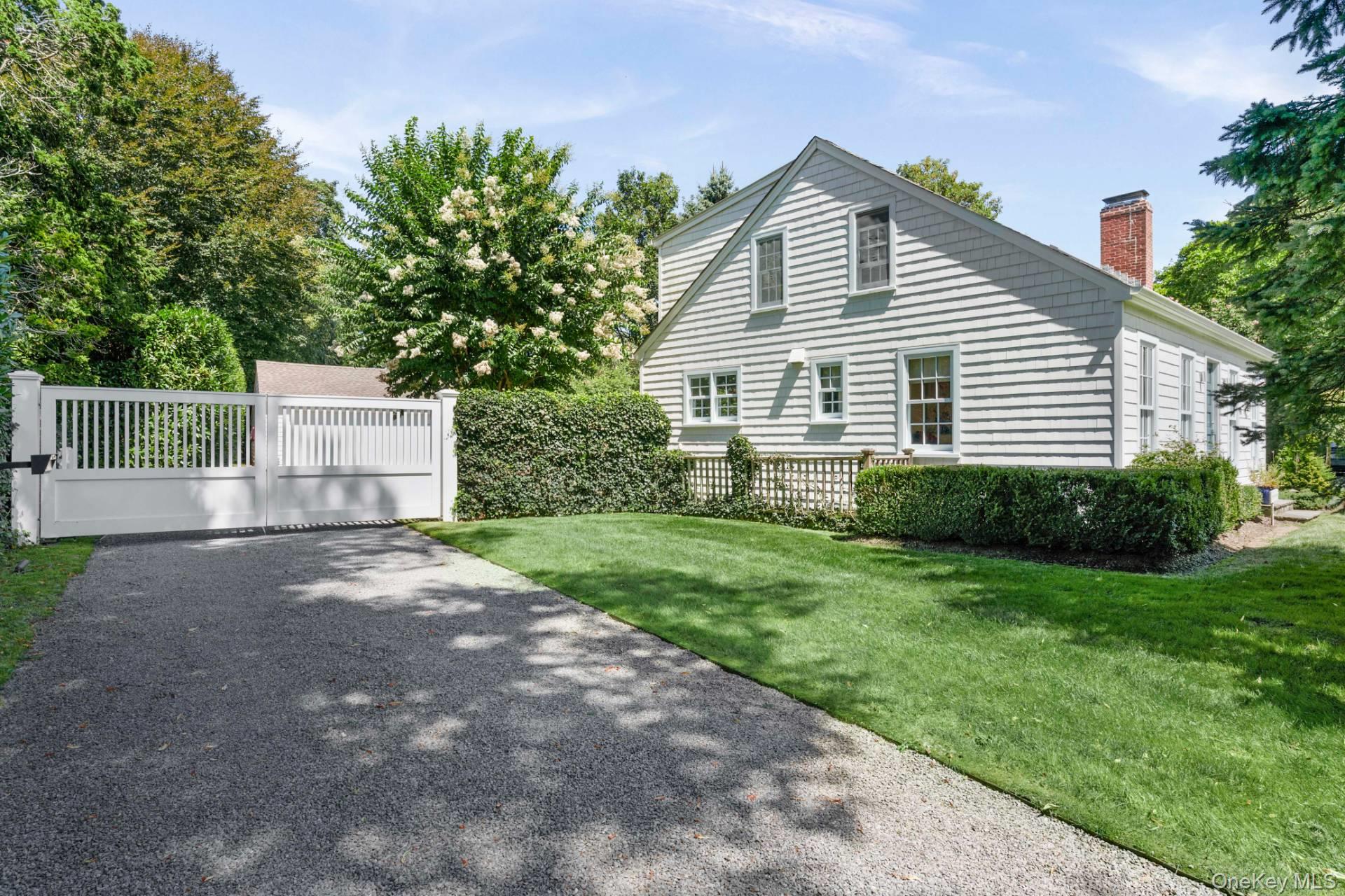 69 Pantigo Road – For Sale photo 4