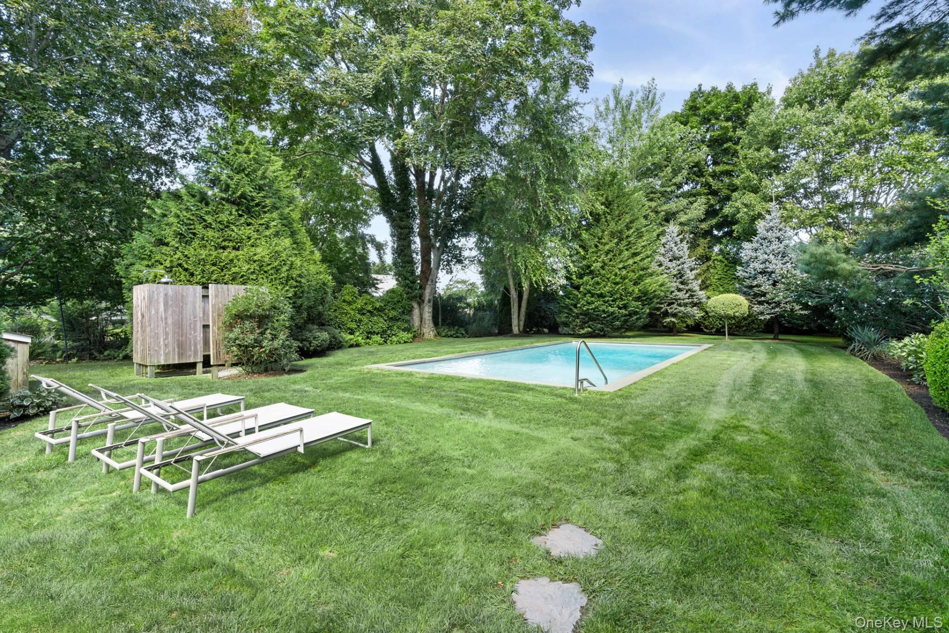 69 Pantigo Road – For Sale photo 8