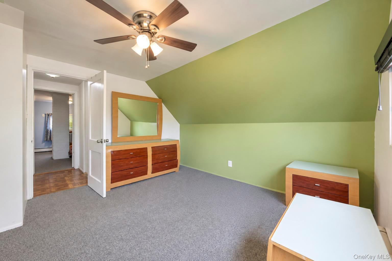35 Meeting Lane – For Sale photo 15