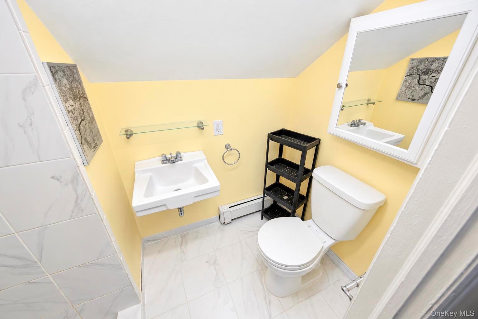 35 Meeting Lane – For Sale photo 16